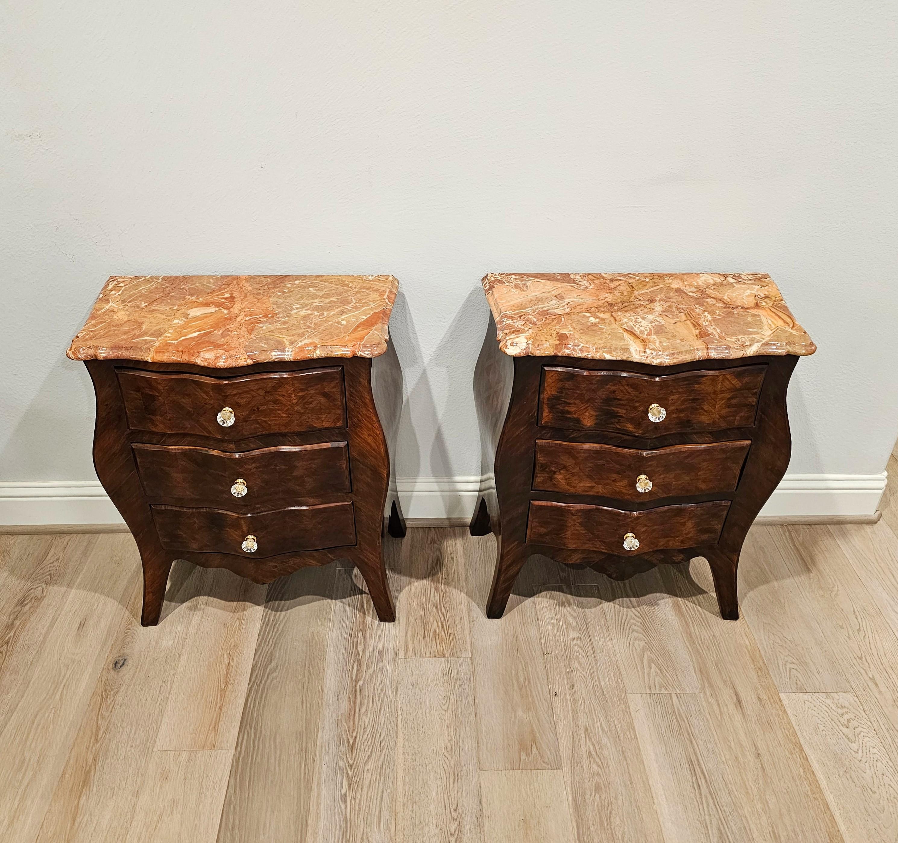 Antique Italian Louis XV Style Bombe Chest Of Drawers Nightstand Pair For Sale 14