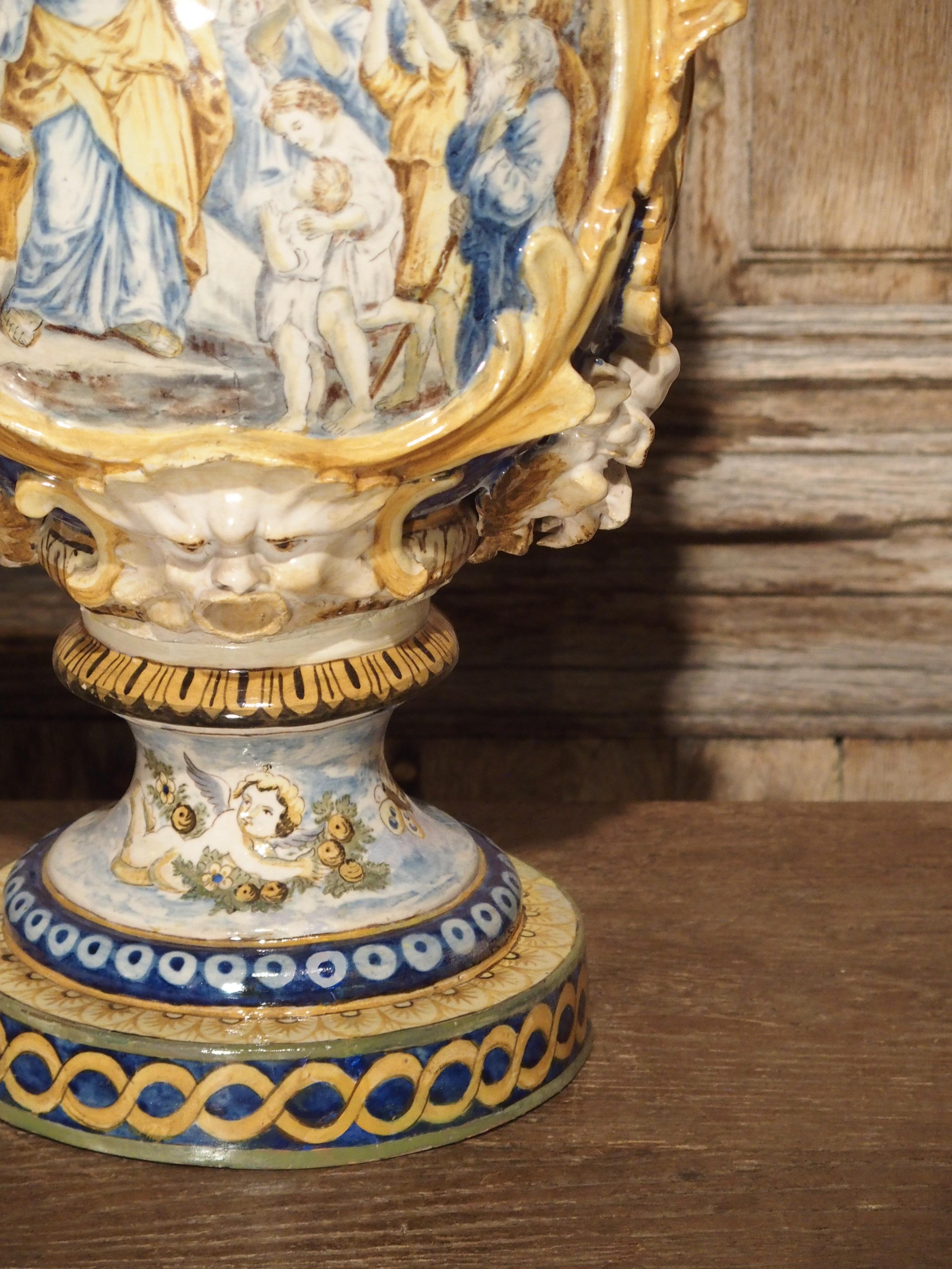 Antique Italian Majolica Vase, circa 1880 3