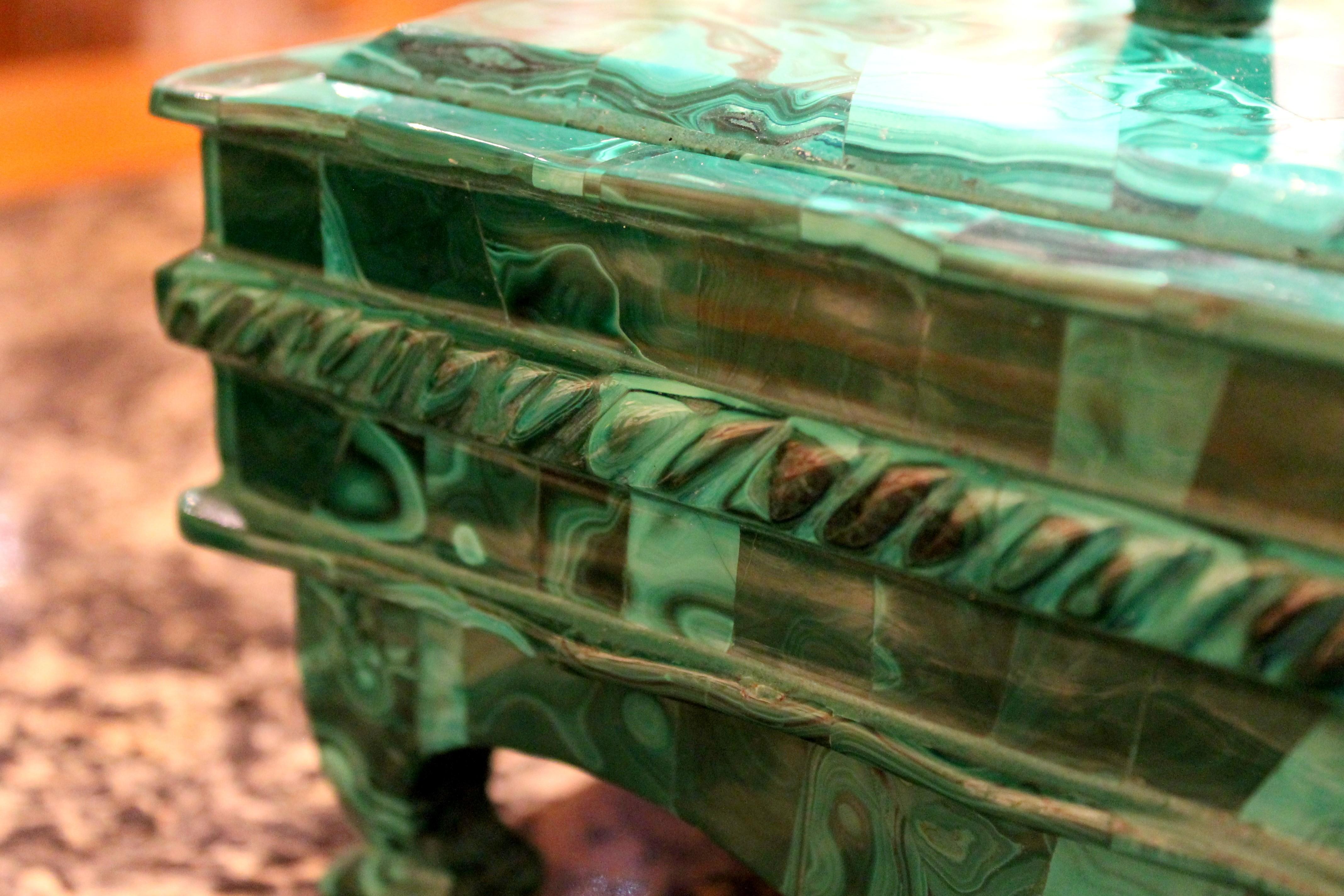 Antique Italian Malachite Hard Stone Lidded Trinket Box or Jewelry Casket  4