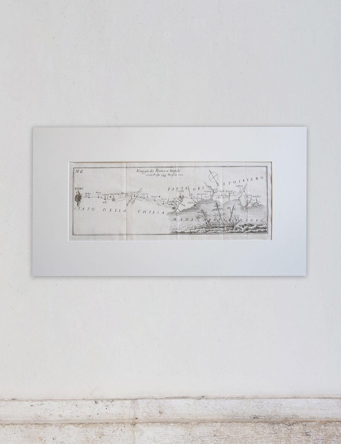 Papier parchemin Carte italienne ancienne de Viaggio da Roma à Napoli 1775 en vente
