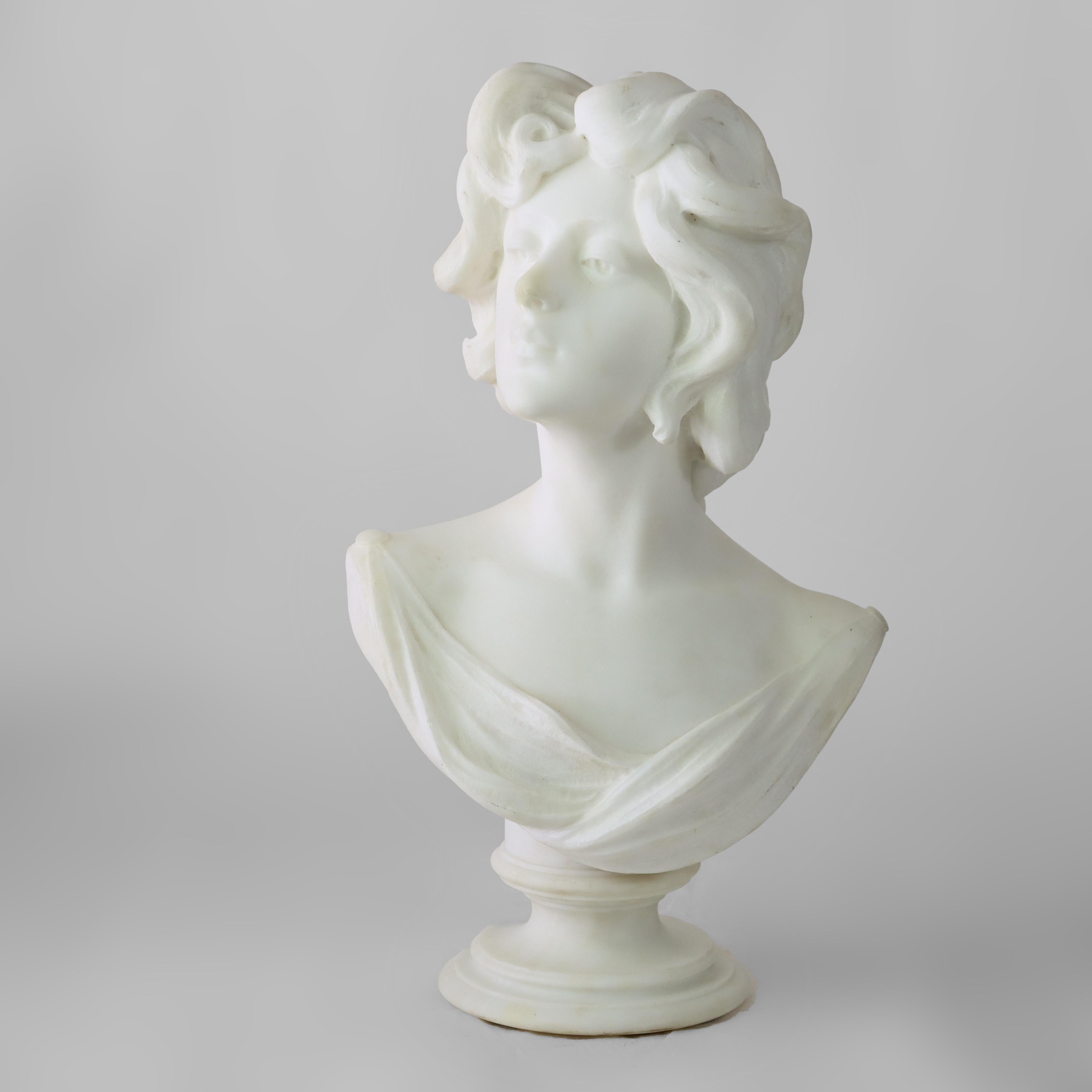 Antico busto di donna in marmo italiano firmato da A. Batacchi di Firenze C1890
Misure - 23 3/8
