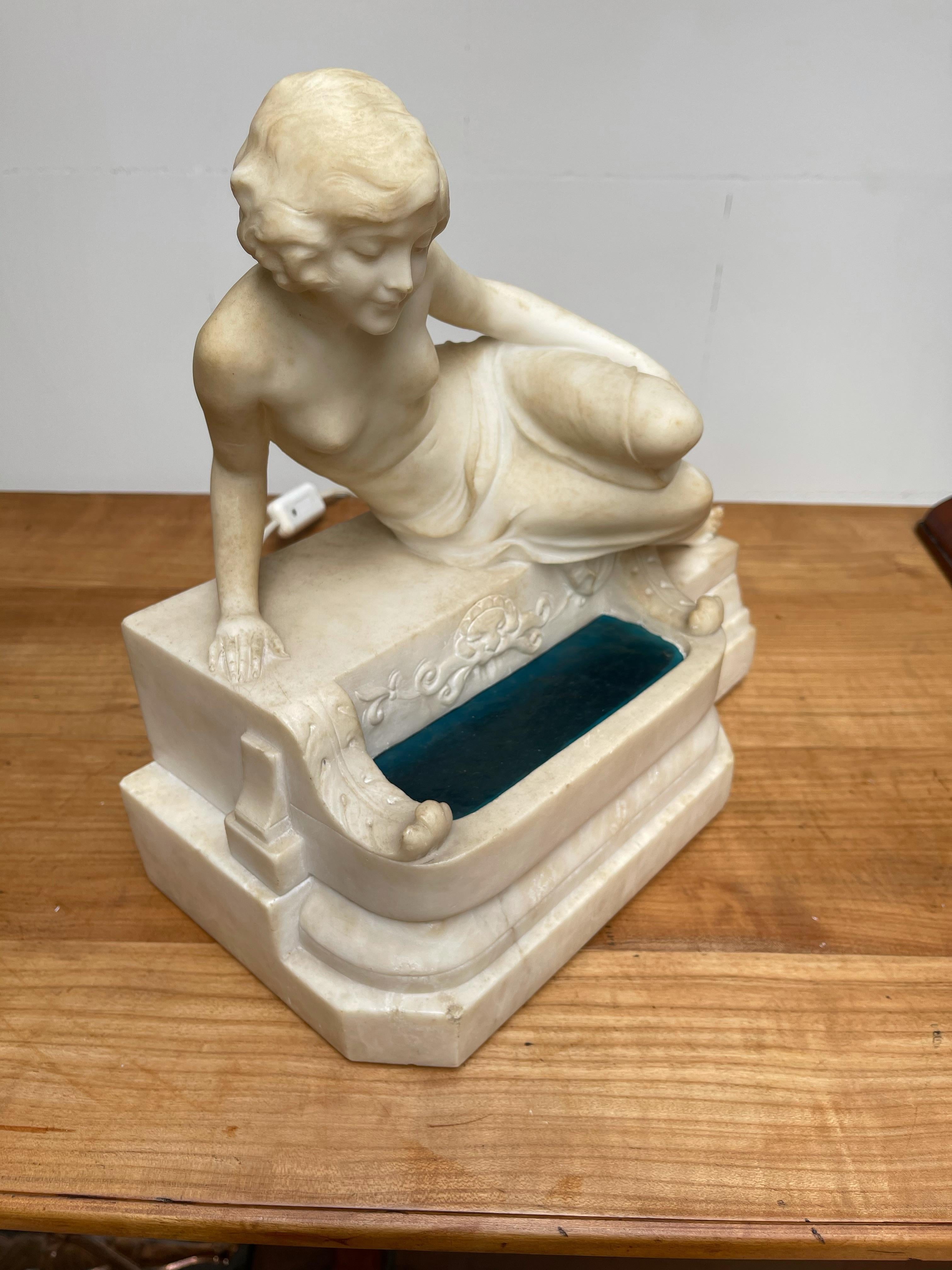 Antique Italian Marble Figure of a Female Nude by Emilio P. Fiaschi Table Lamp  2