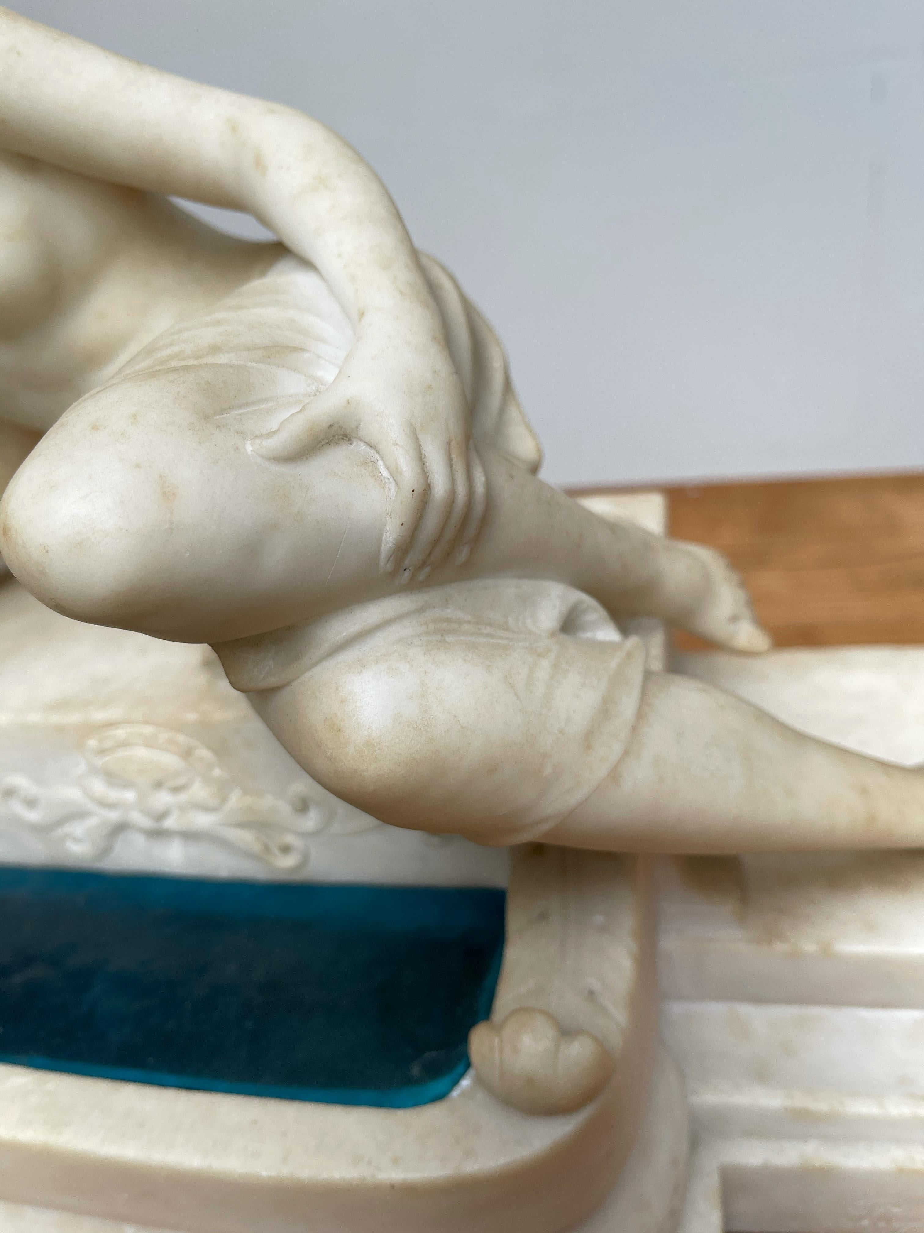 Antique Italian Marble Figure of a Female Nude by Emilio P. Fiaschi Table Lamp  4