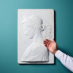 Plaque italienne ancienne en marbre représentant Sainte-Helène