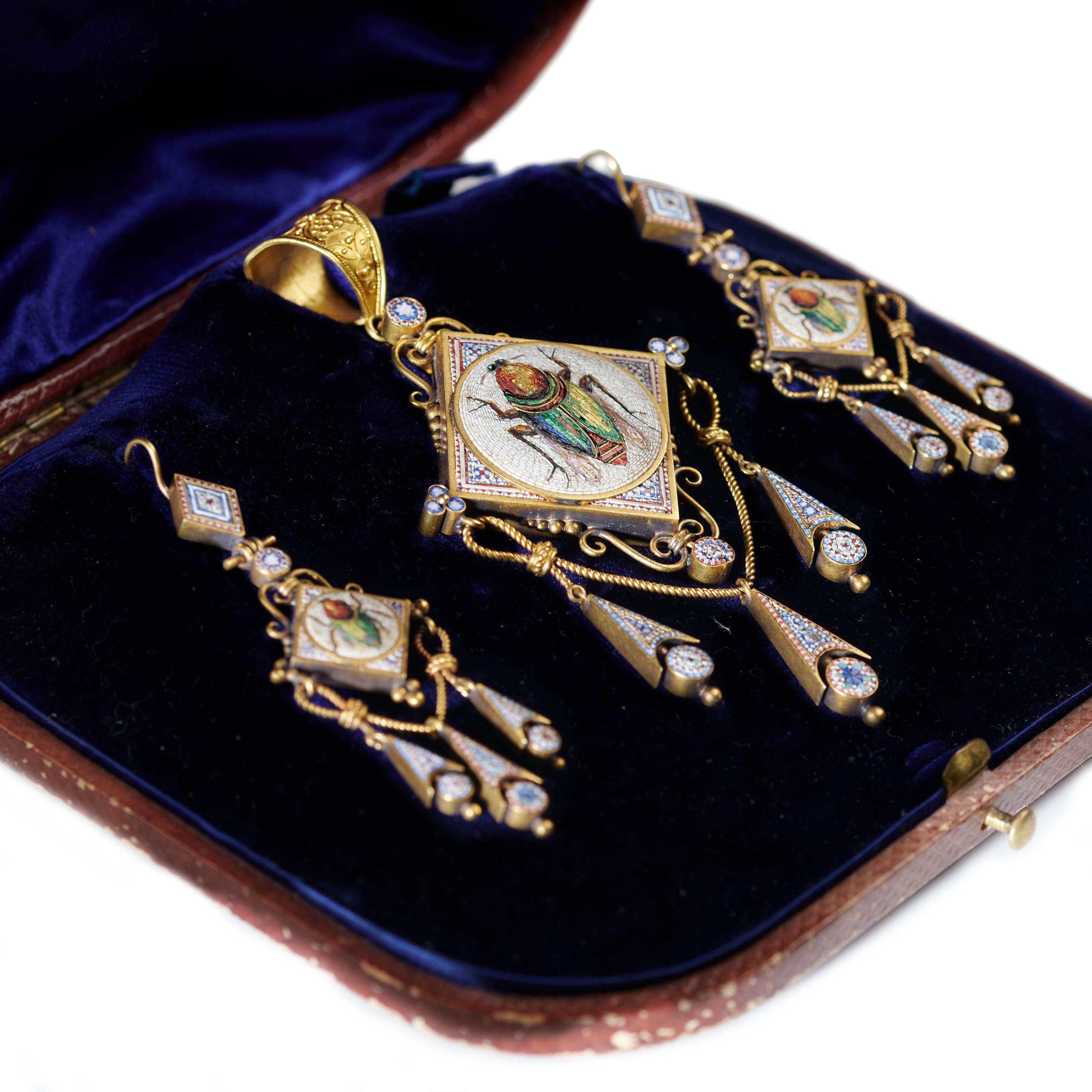 Women's Antique Italian Micromosaic Gold Brooch-Pendant And Earrings Suite, Circa 1840 For Sale
