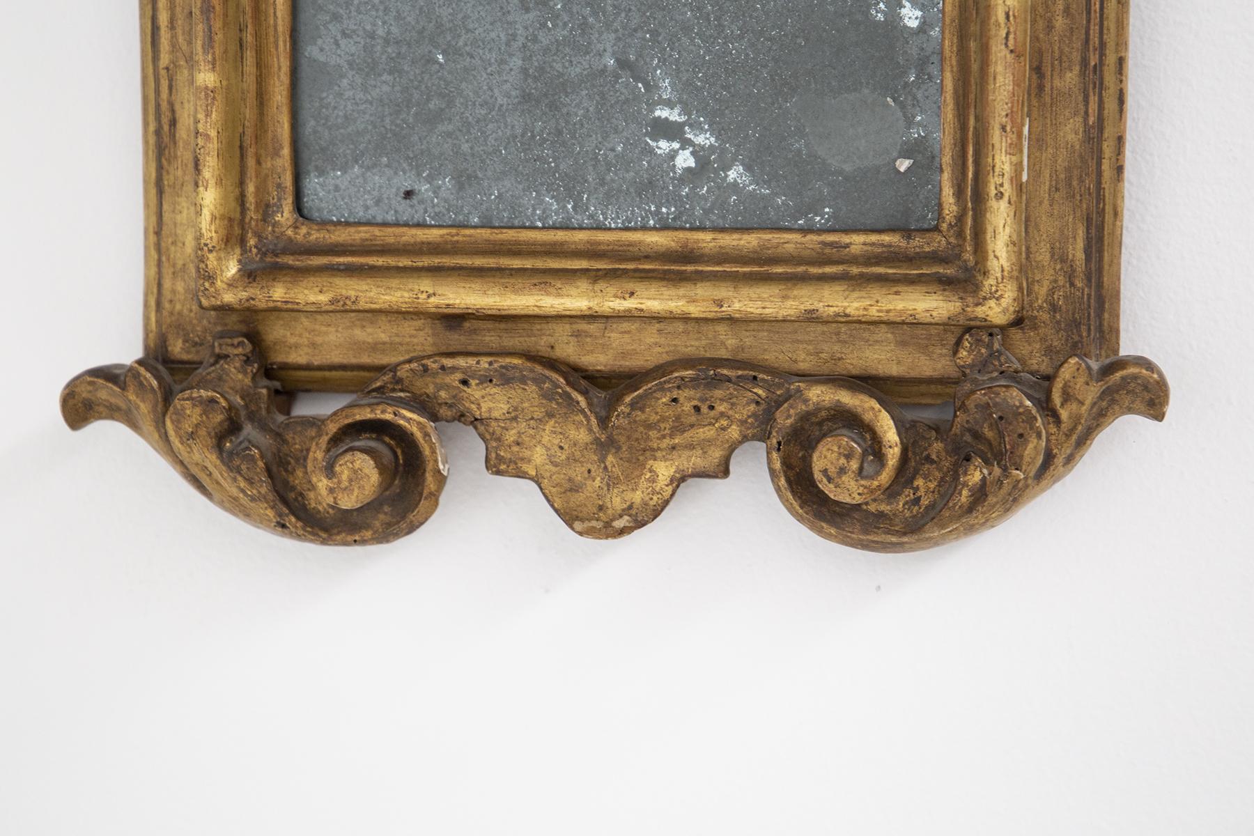Baroque Antique Italian Mirror in Painted Golden Wood