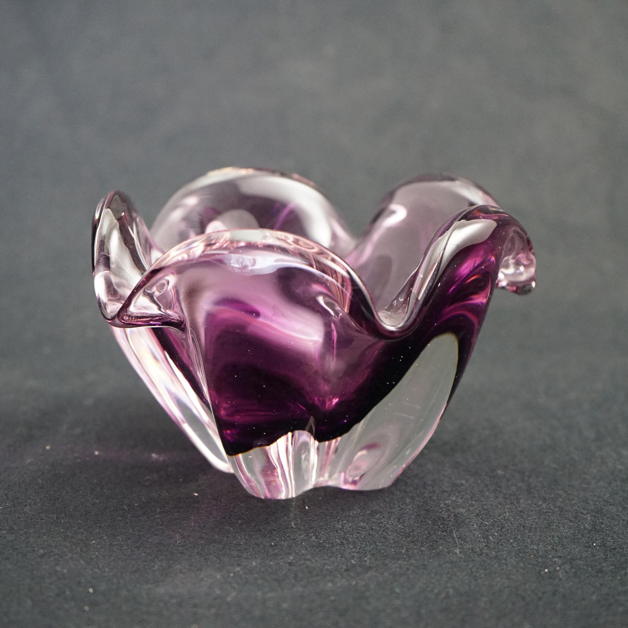 Antique Italian Murano Amethyst Art Glass Bowl C1940 In Good Condition In Big Flats, NY