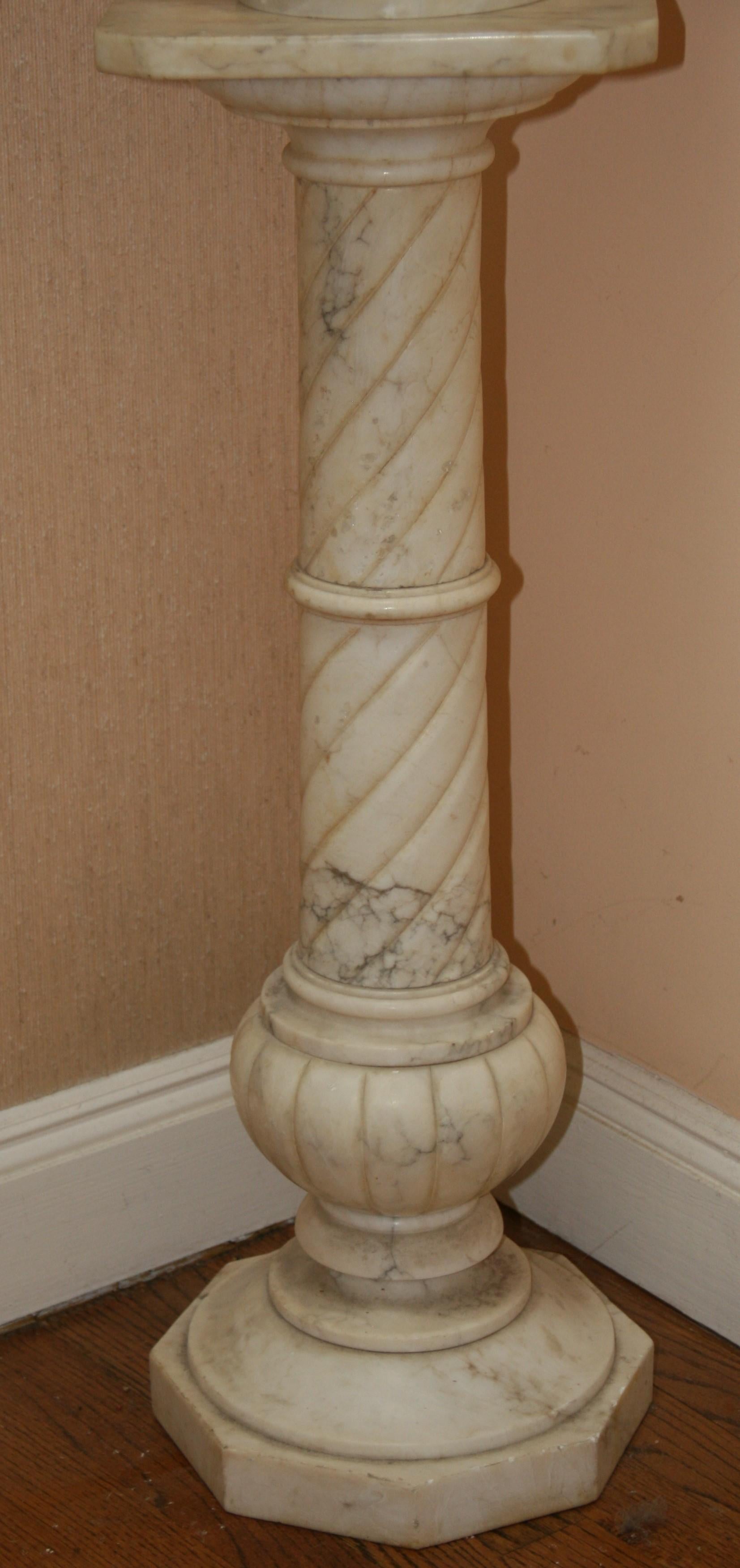 Antique Italian Neoclasical Alabaster Pedestal For Sale 6