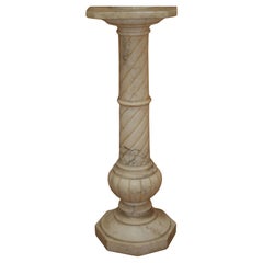 Pedestal de alabastro neoclásico italiano antiguo