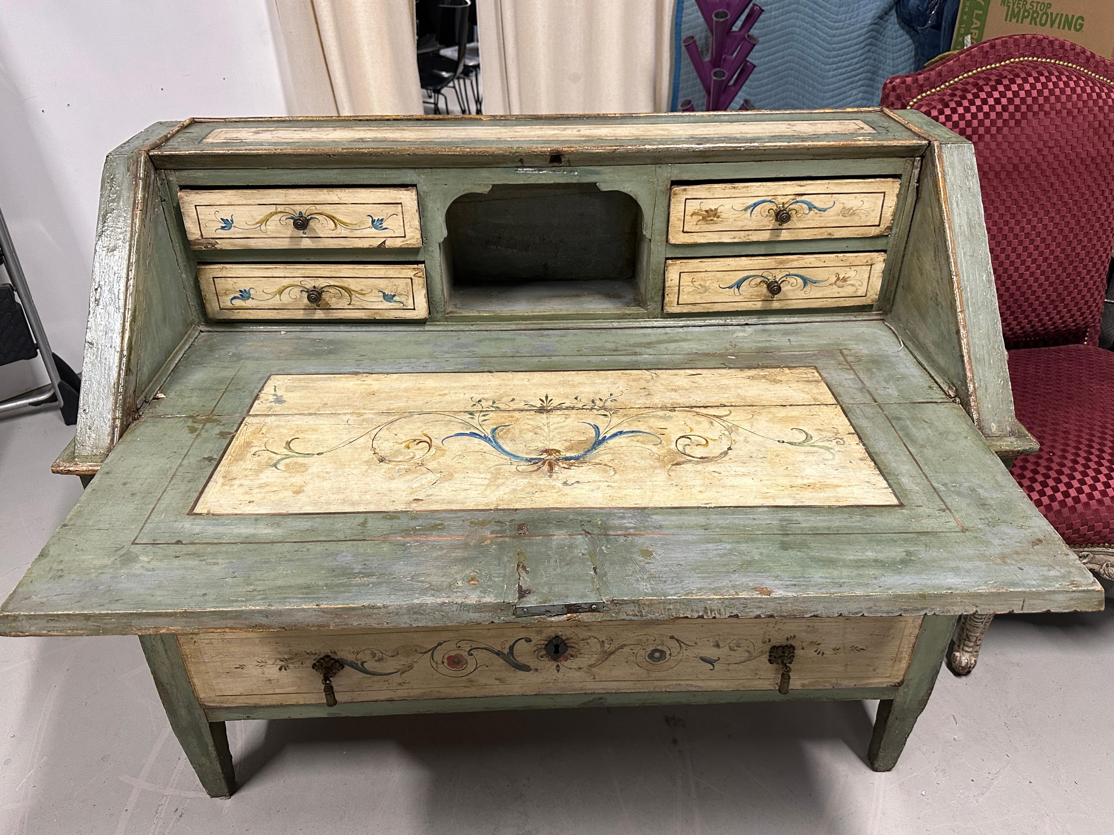 Antique Italian Neoclassical 18th Century Slant Front Desk For Sale 4