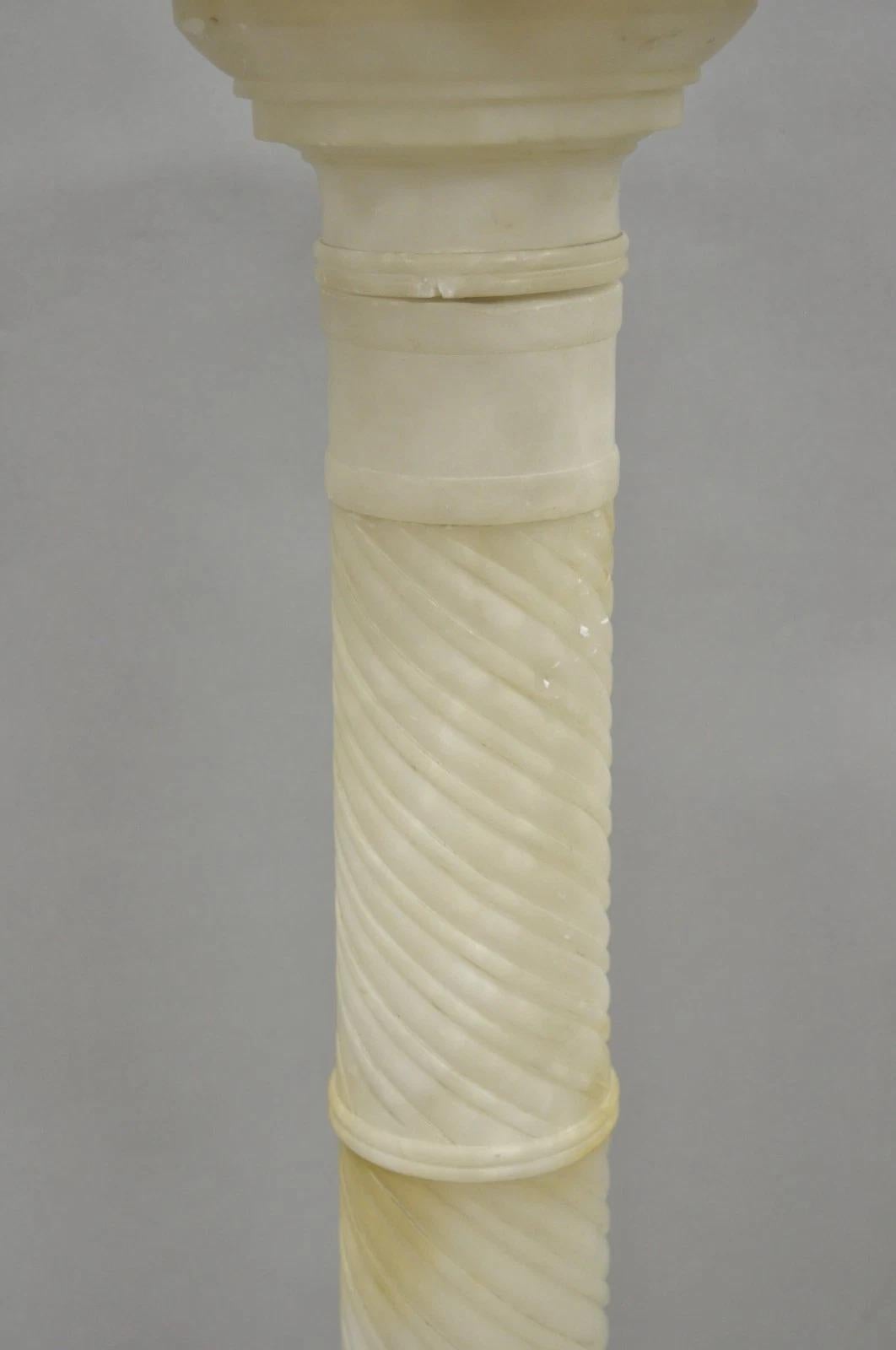 Antique Italian Neoclassical Carved Alabaster Spiral Column Narrow Pedestal In Good Condition For Sale In Philadelphia, PA