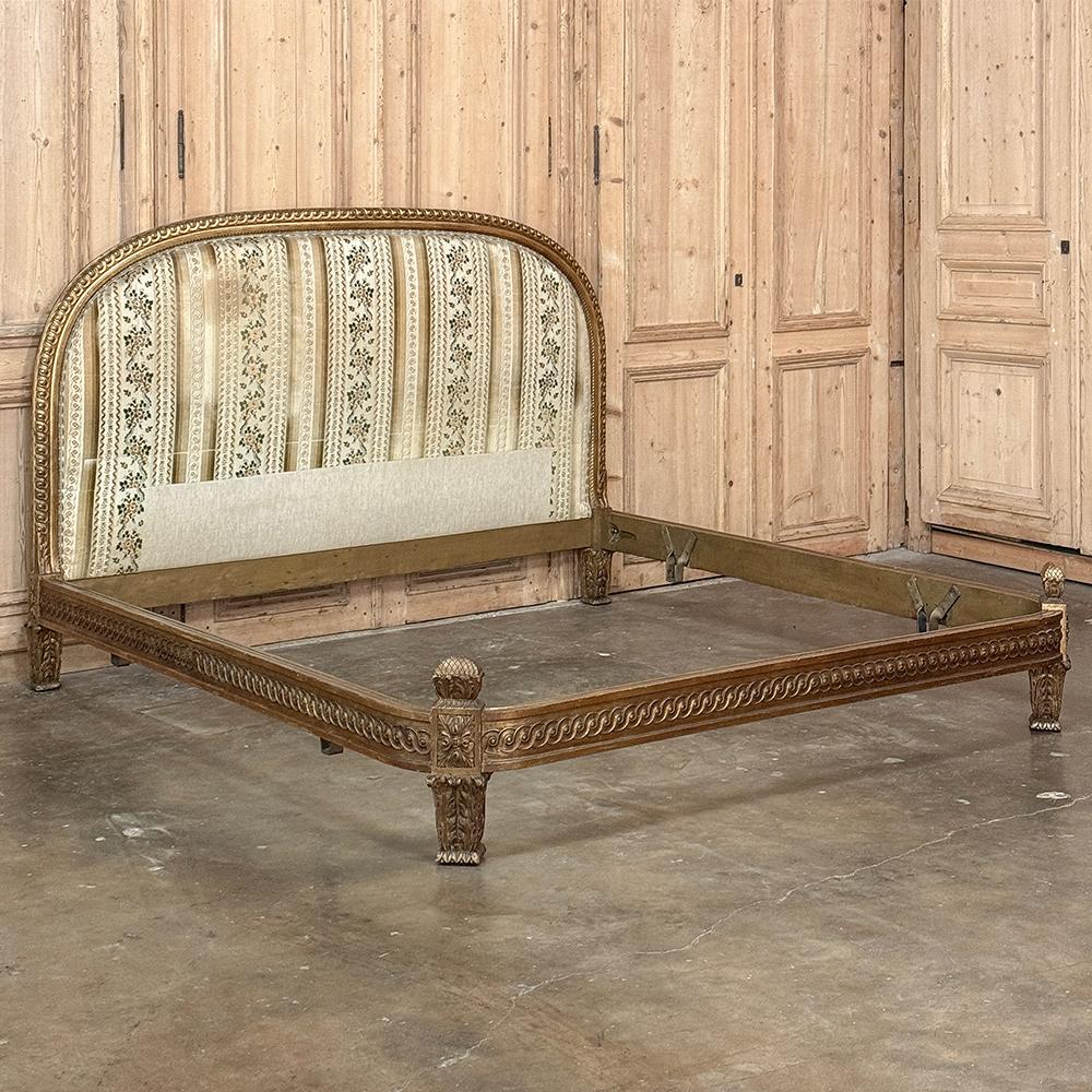 Antique Italian Neoclassical Giltwood QUEEN Bed In Good Condition For Sale In Dallas, TX