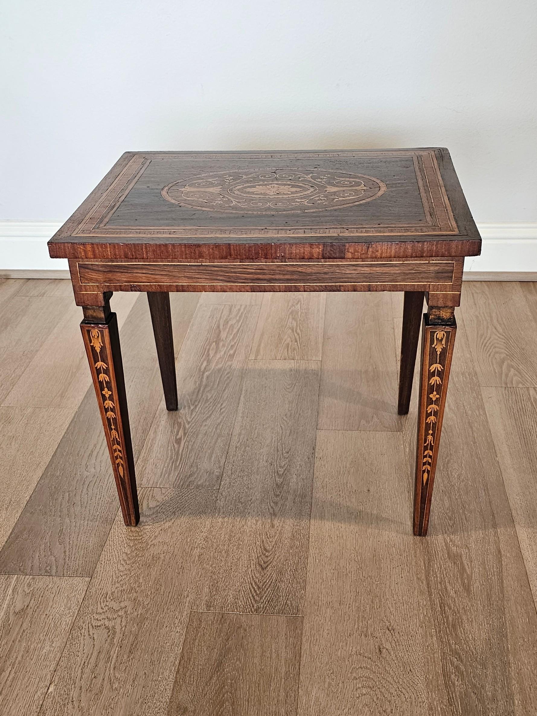 Antique Italian Neoclassical Giuseppe Maggiolini Inlaid Side Table  3