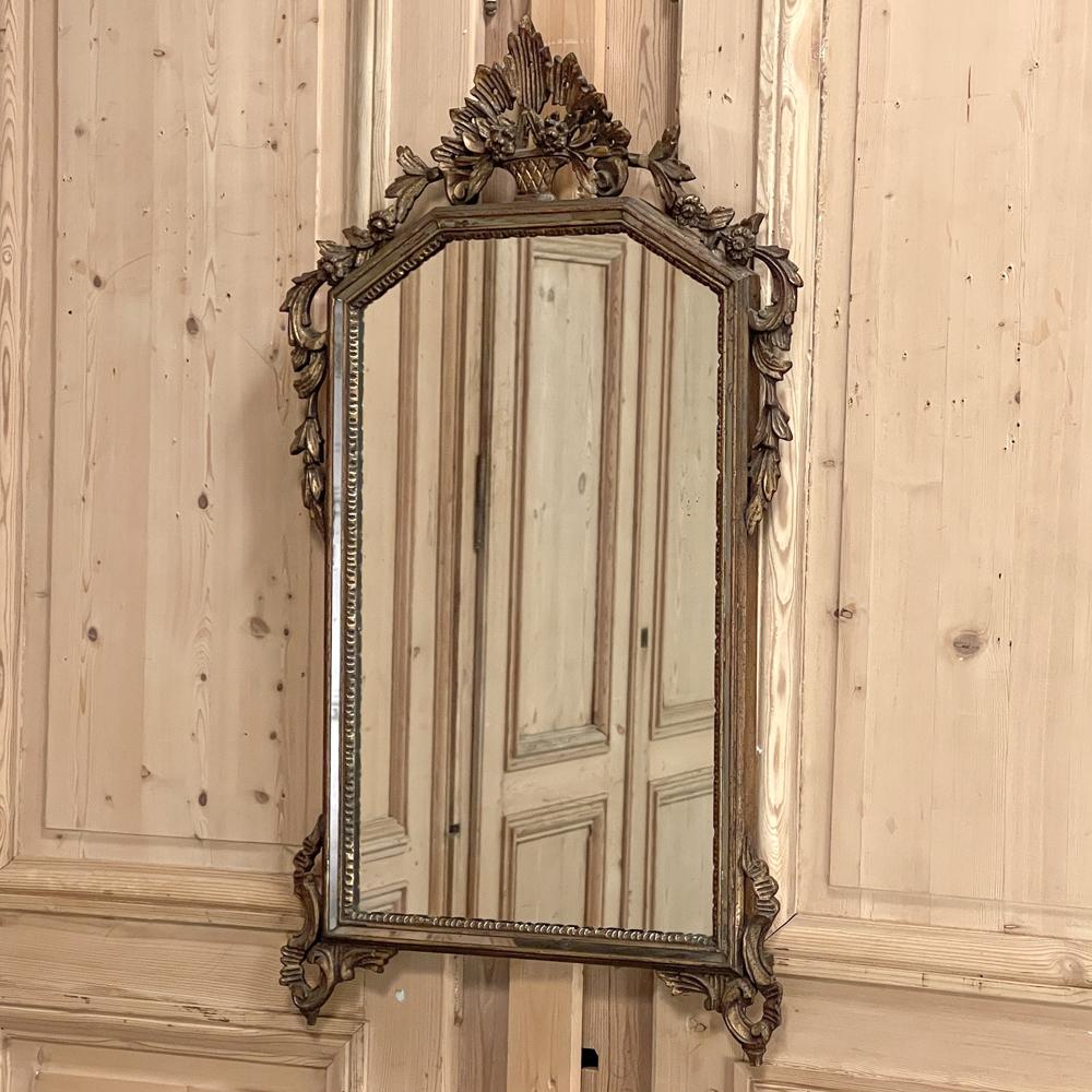 Hand-Carved Antique Italian Neoclassical Louis XVI Painted Mirror For Sale