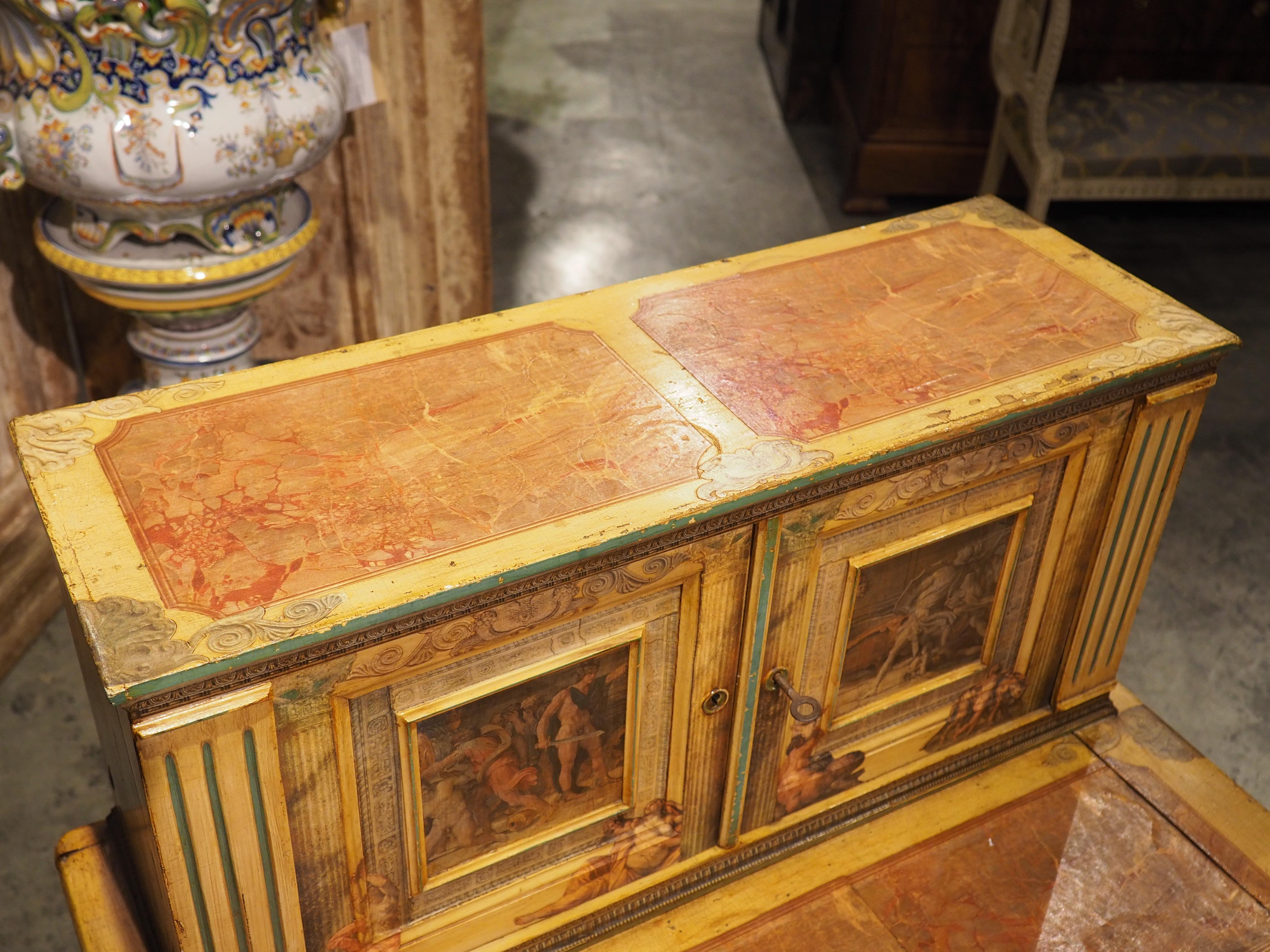 Ancien bureau de dame italien néoclassique peint et découpé, vers 1890 en vente 5