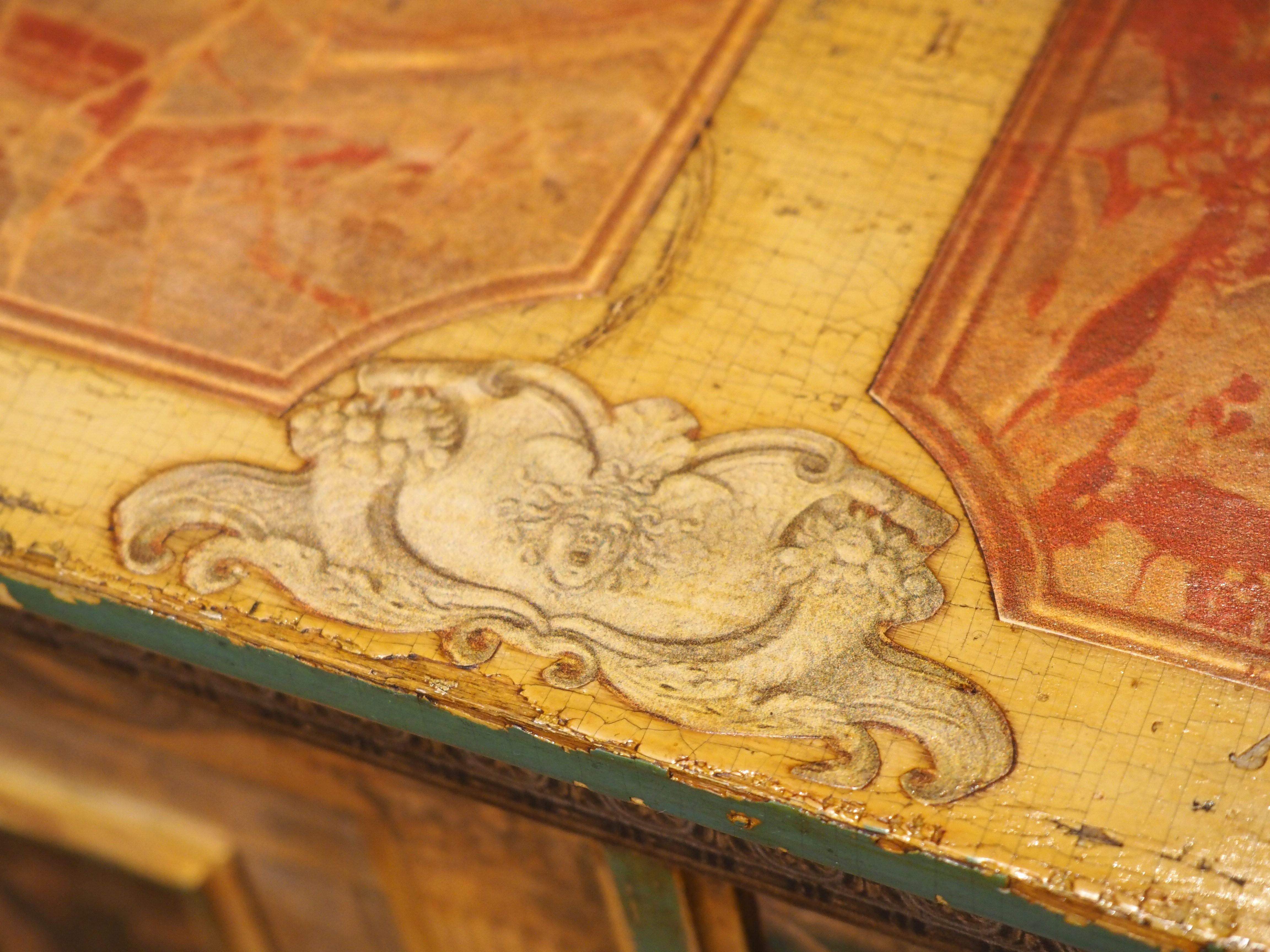 Ancien bureau de dame italien néoclassique peint et découpé, vers 1890 en vente 6