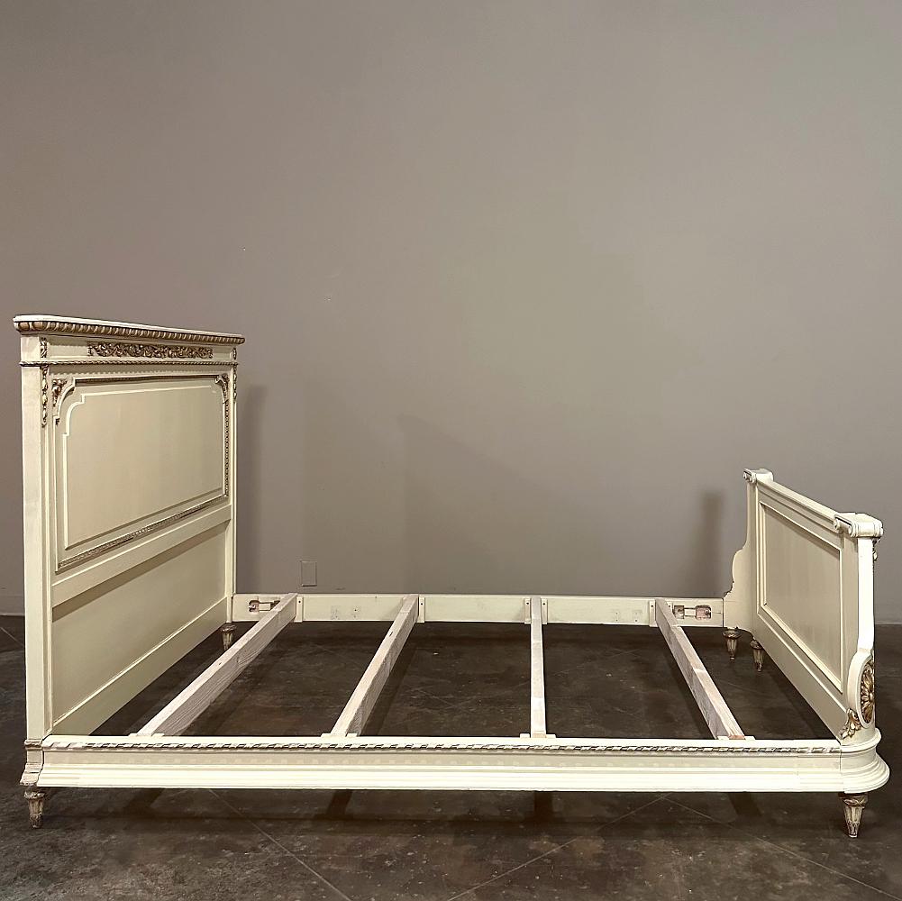 Antique Italian Neoclassical Painted Queen Bed For Sale 11