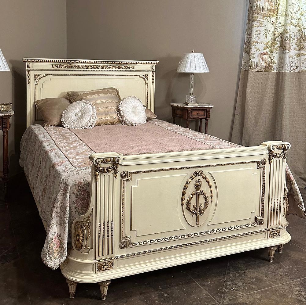 Antique Italian Neoclassical Painted Queen Bed For Sale 12