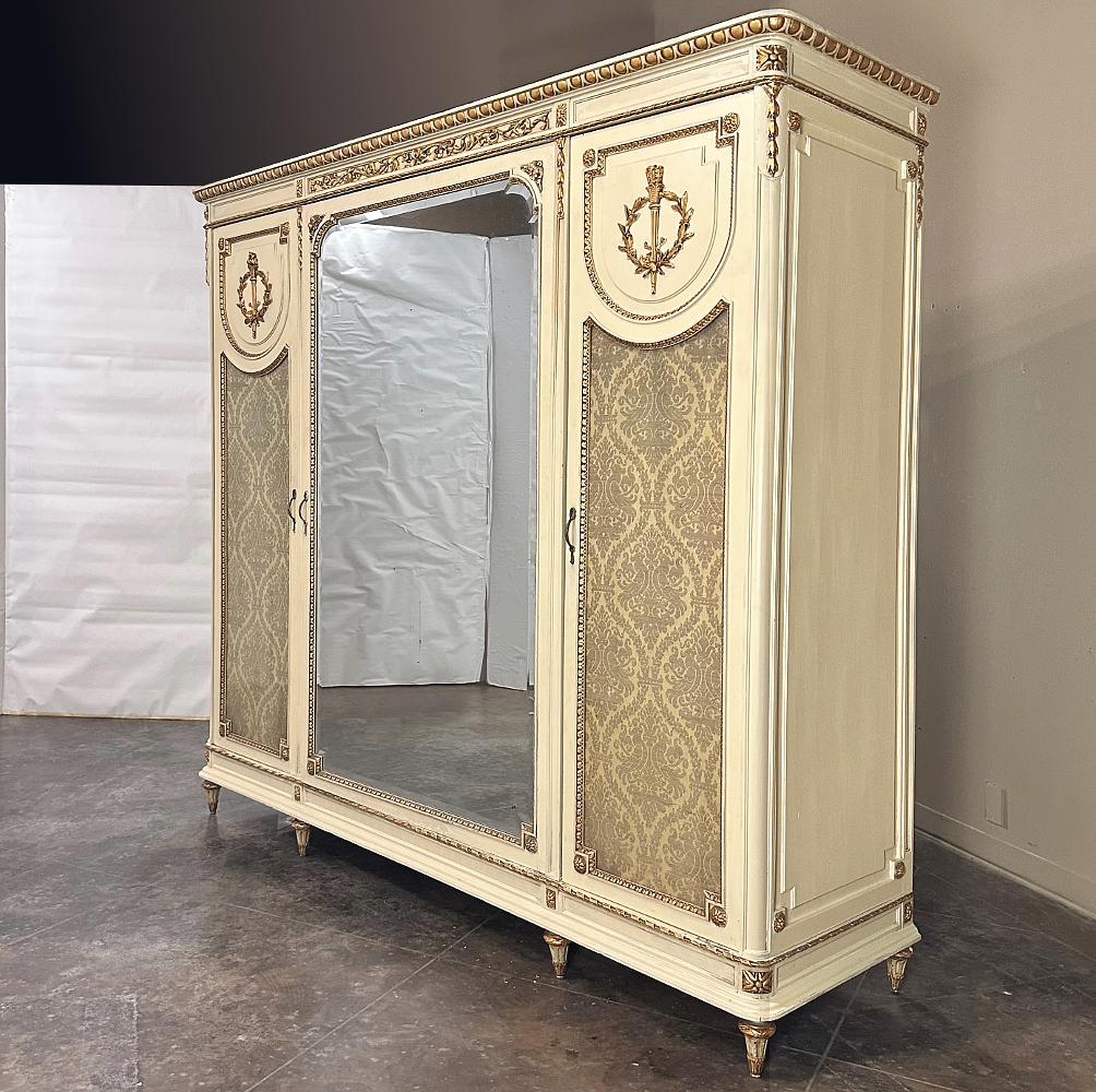 Neoclassical Revival Antique Italian Neoclassical Painted Triple Armoire For Sale