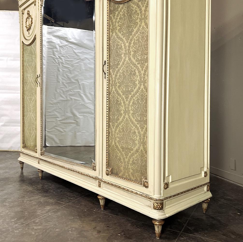 20th Century Antique Italian Neoclassical Painted Triple Armoire For Sale