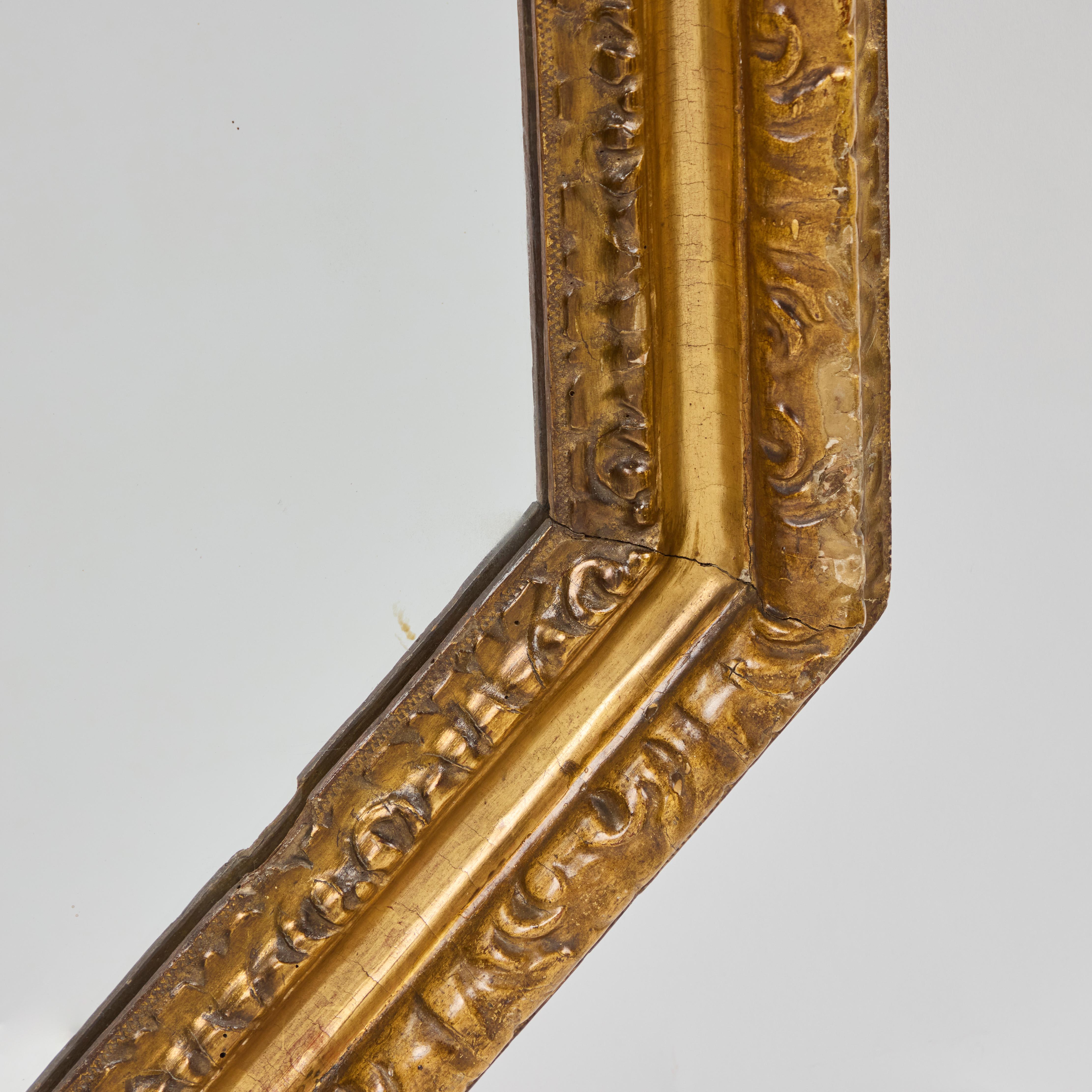 Bois doré Cadre italien ancien octogonal en bois doré avec nouveau miroir en vente