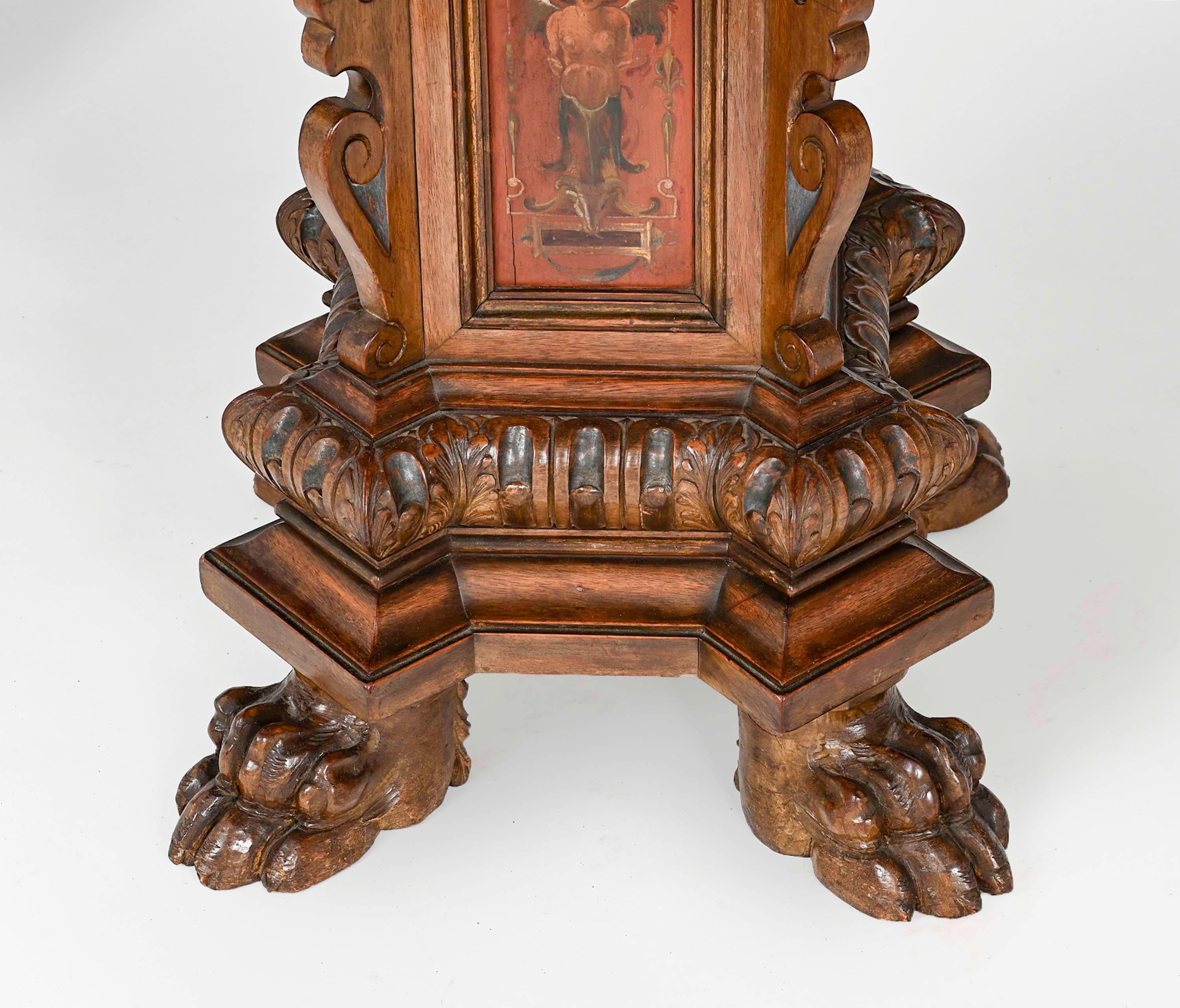 Pedestal Center Table, In Good Condition In Summerland, CA
