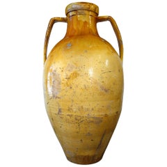 Antico vaso colossale italiano Orcio Puglia con smalto ocra brillante