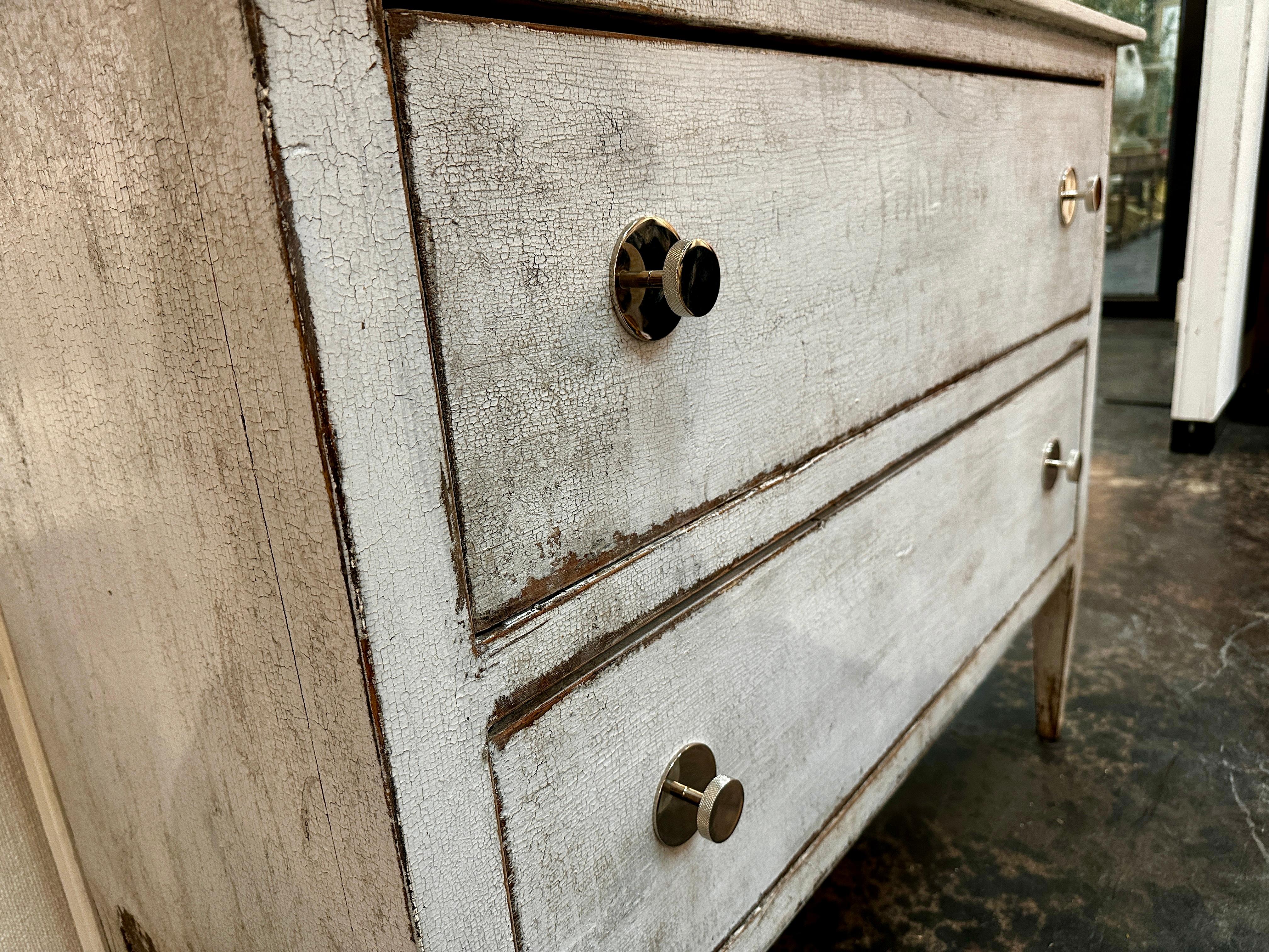 Antique Italian Painted Chest with nickel knobs In Good Condition For Sale In Wichita, KS