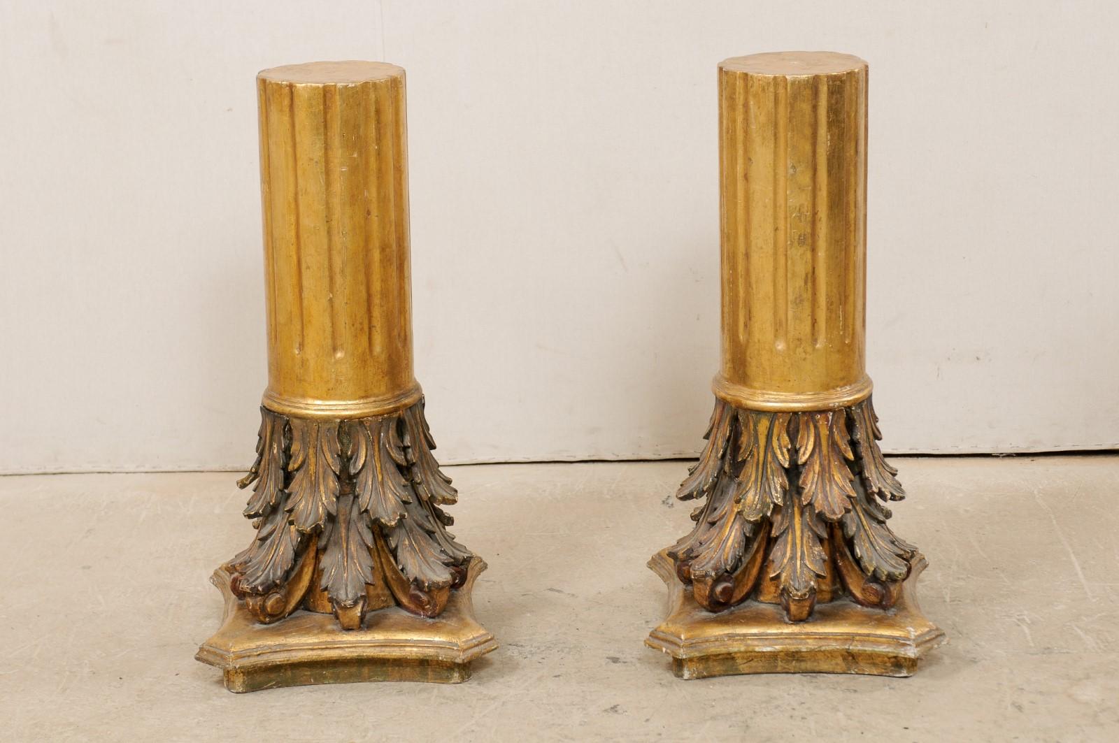 Antique Italian Pair of Roman Cointhian Style Carved & Giltwood Pedestals For Sale 4