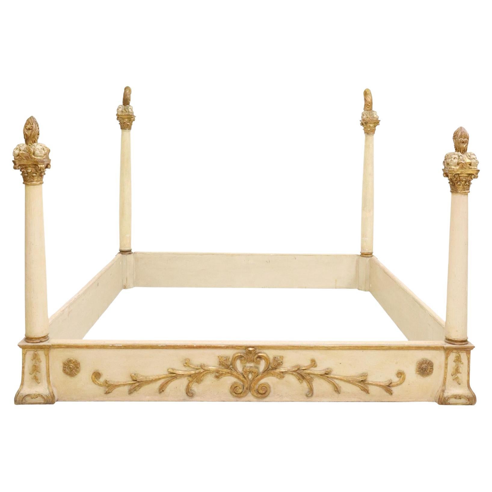 Antique Venetian Rococo Parcel Gilt & Painted Four-Post Platform Bed For Sale