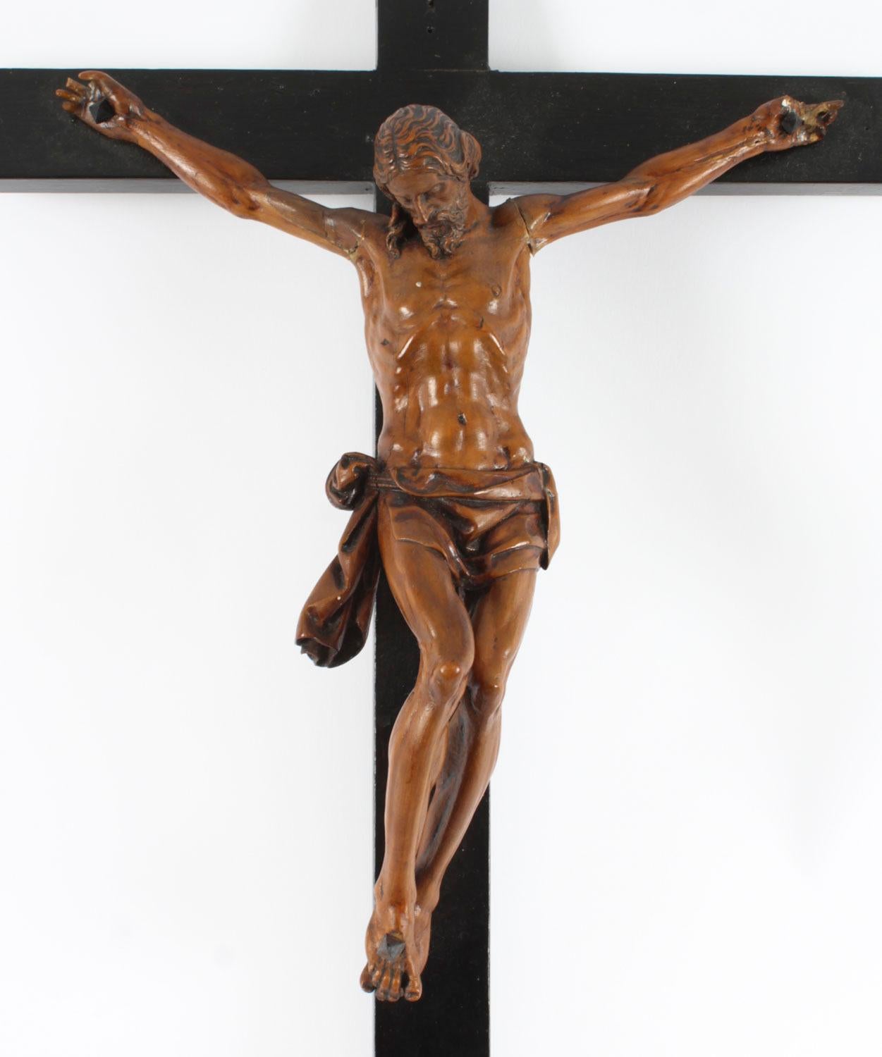 Boxwood Antique Italian Patinated Box-Wood Corpus Christi Altar Cross 17th Century