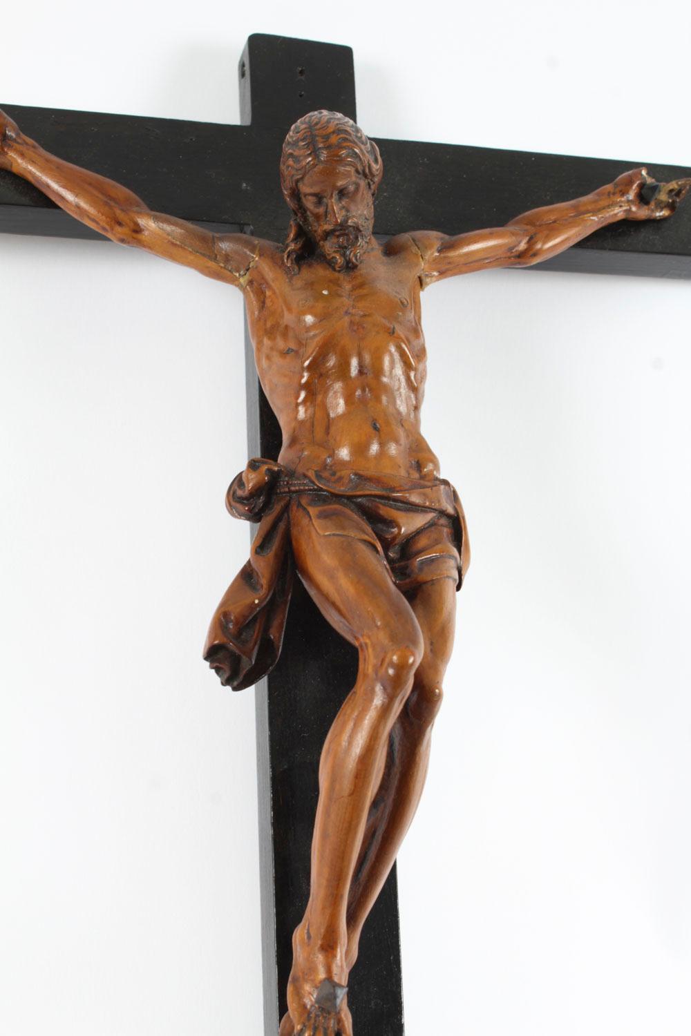 Antique Italian Patinated Box-Wood Corpus Christi Altar Cross 17th Century 2