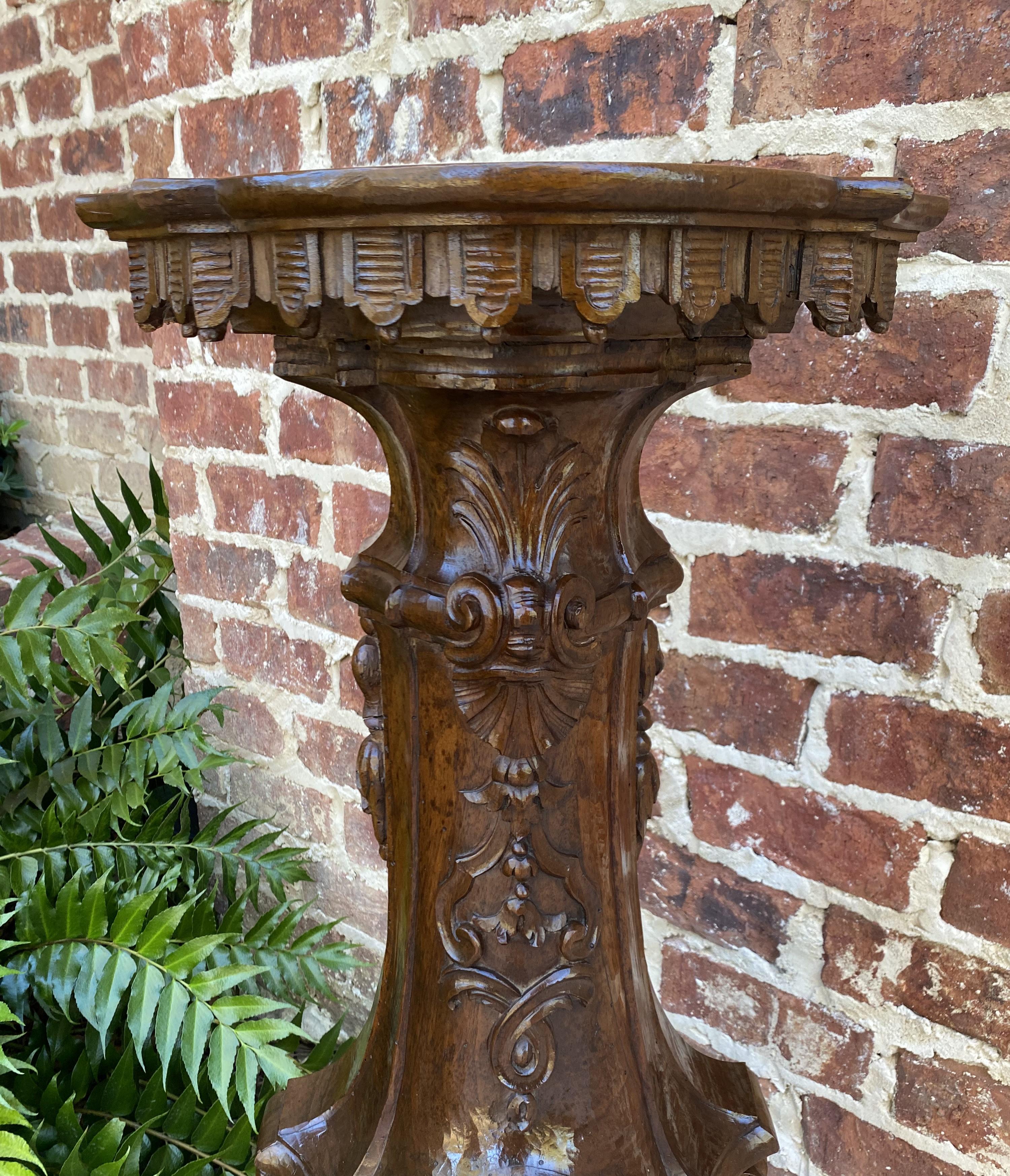 Antique Italian Pedestal Plant Stand Display Table Walnut Baroque Book Rest For Sale 3