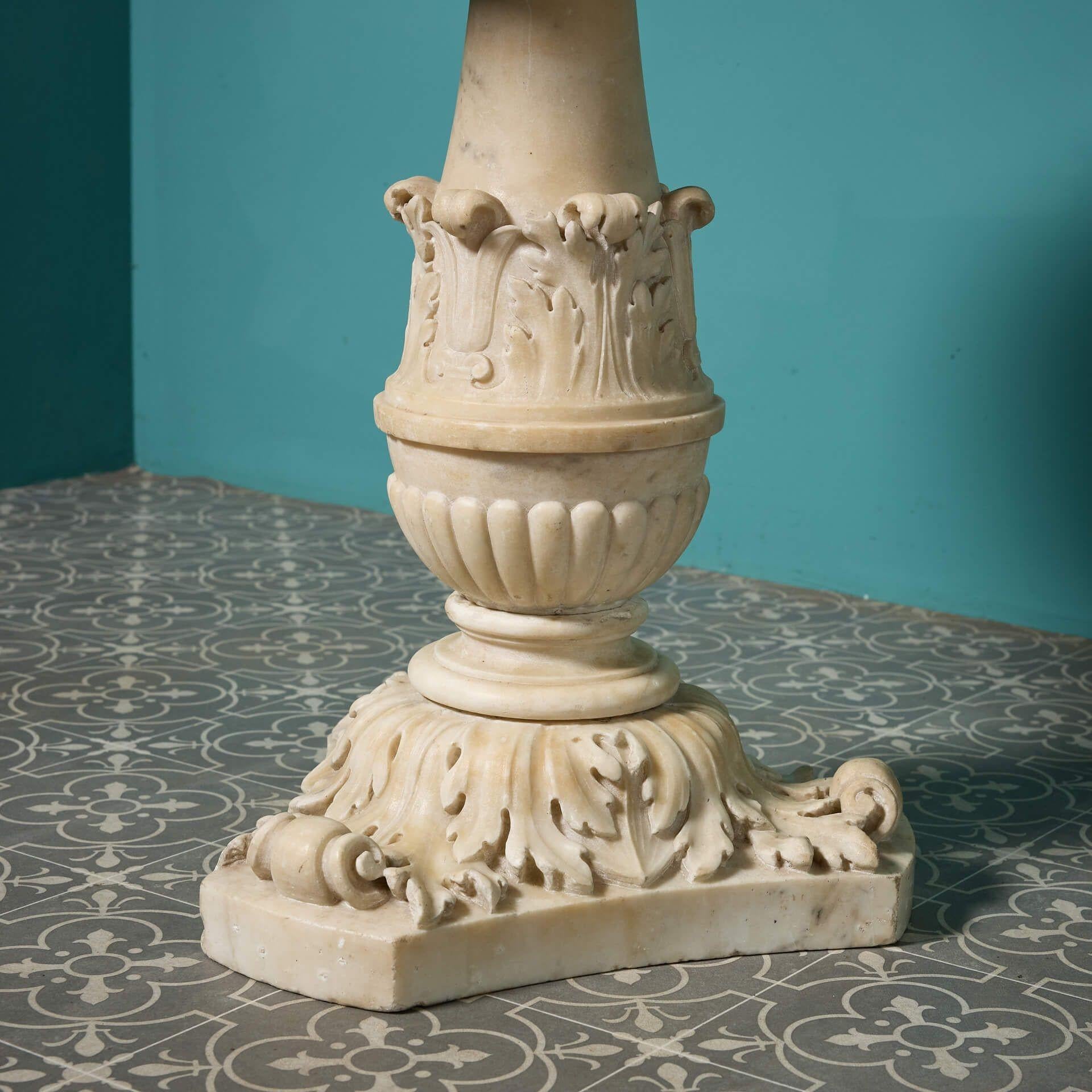 Antique Italian Pietra Dura Table with a Carved Marble Stand in vendita 3