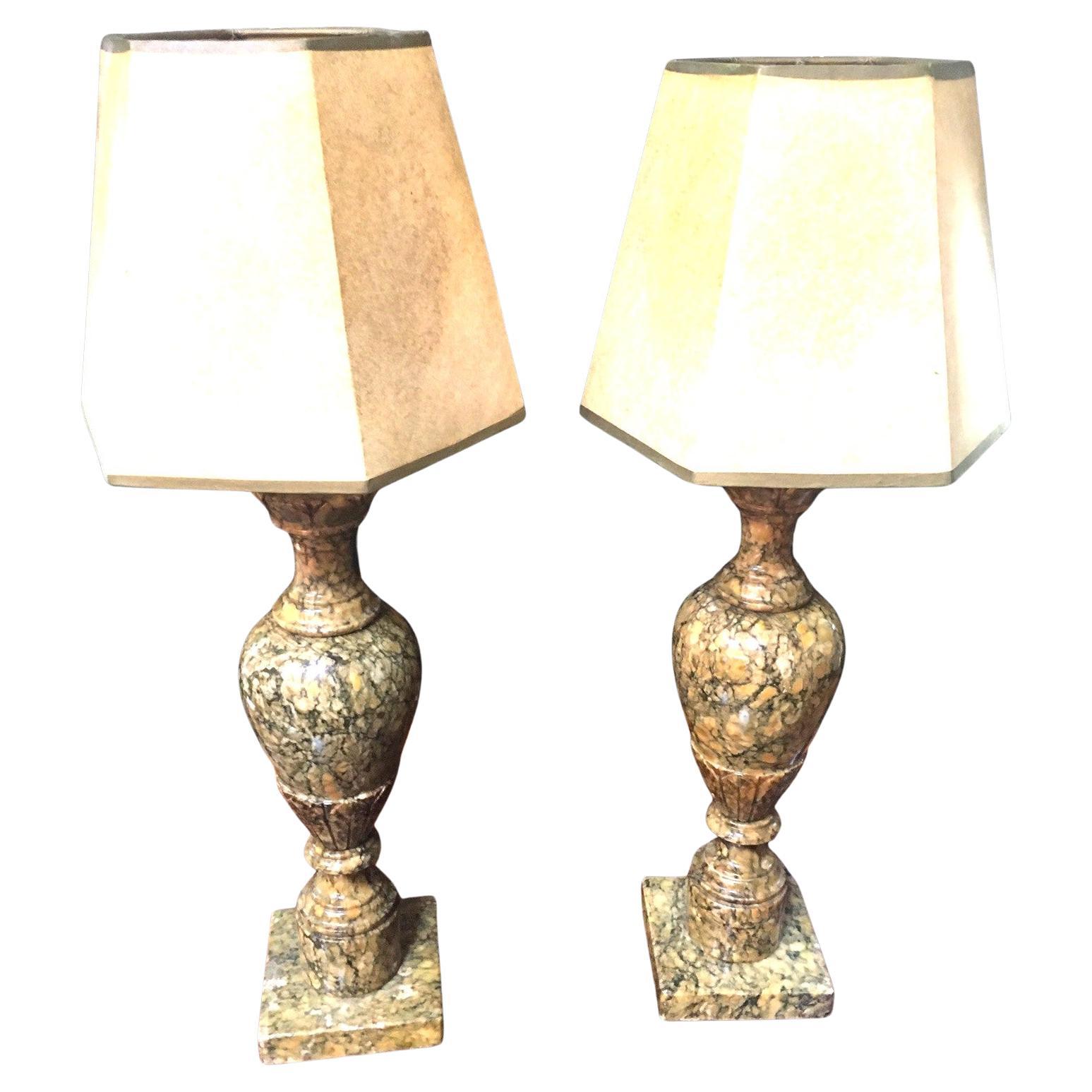 Antique Italian Polished Pink and Black Marble Petite Table Lamp Pair im Angebot