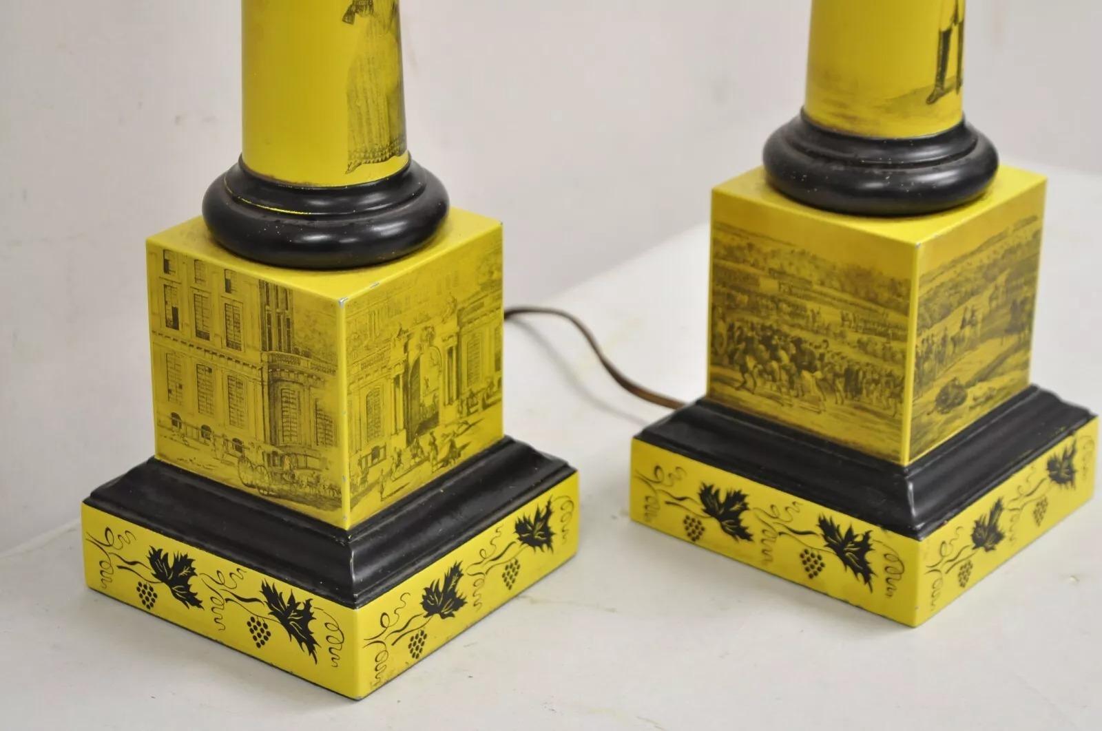 Ancienne paire de lampes de table à colonne en métal tole peinte en jaune de style Régence italienne en vente 4
