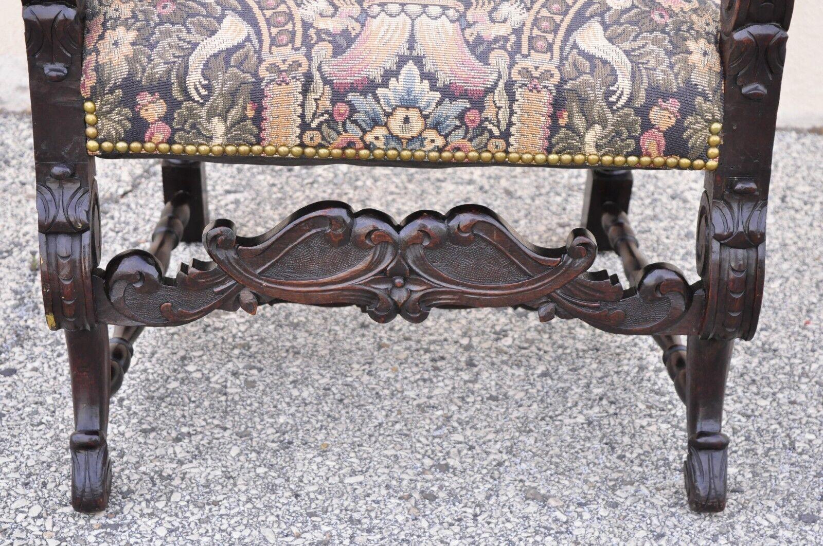 Fauteuil de salon trône ancien en tapisserie baroque italienne de la Renaissance en vente 1