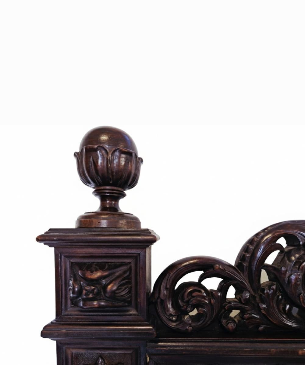 Lit antique de la Renaissance italienne en vente 9