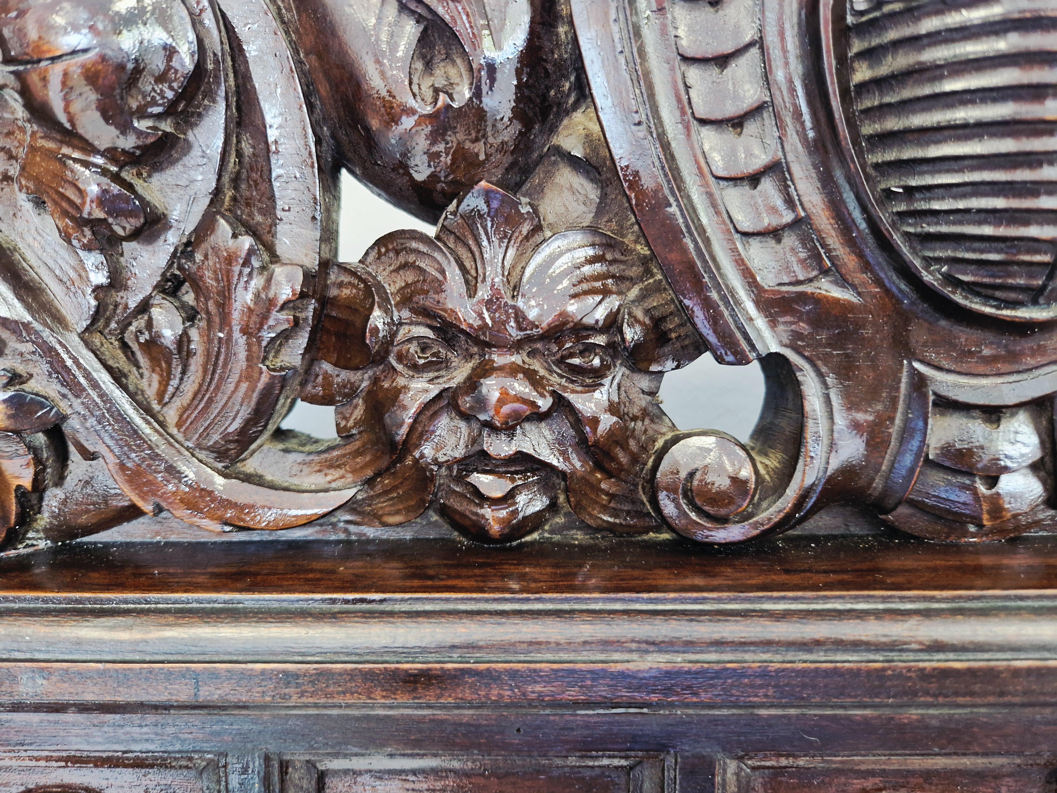 Lit antique de la Renaissance italienne en vente 1