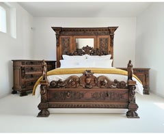 Antiquities Italian Renaissance Bedroom Set 5 Pieces