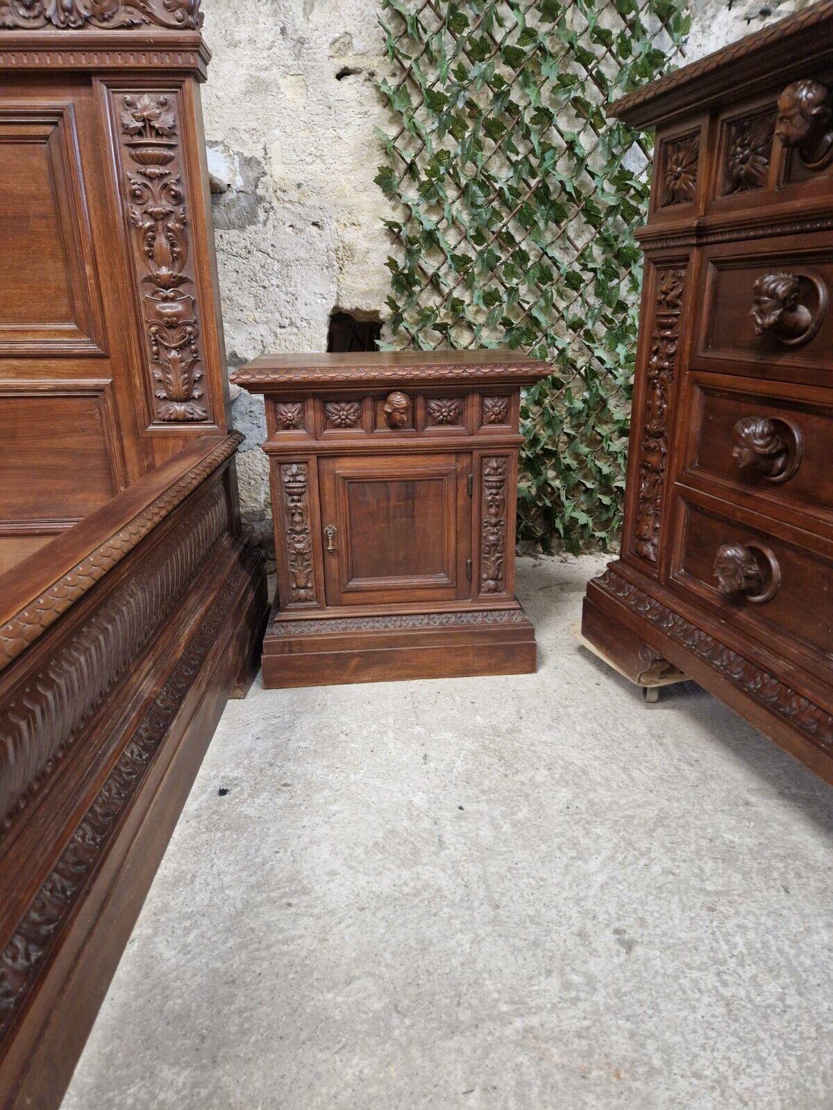 Antique Italian Renaissance Bedroom Set 7 Pieces King Size Bed 5