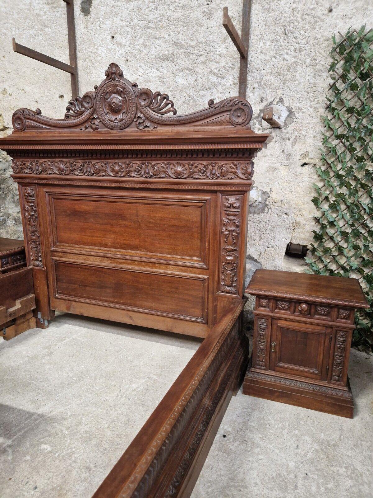 Antique Italian Renaissance Bedroom Set 7 Pieces King Size Bed 1