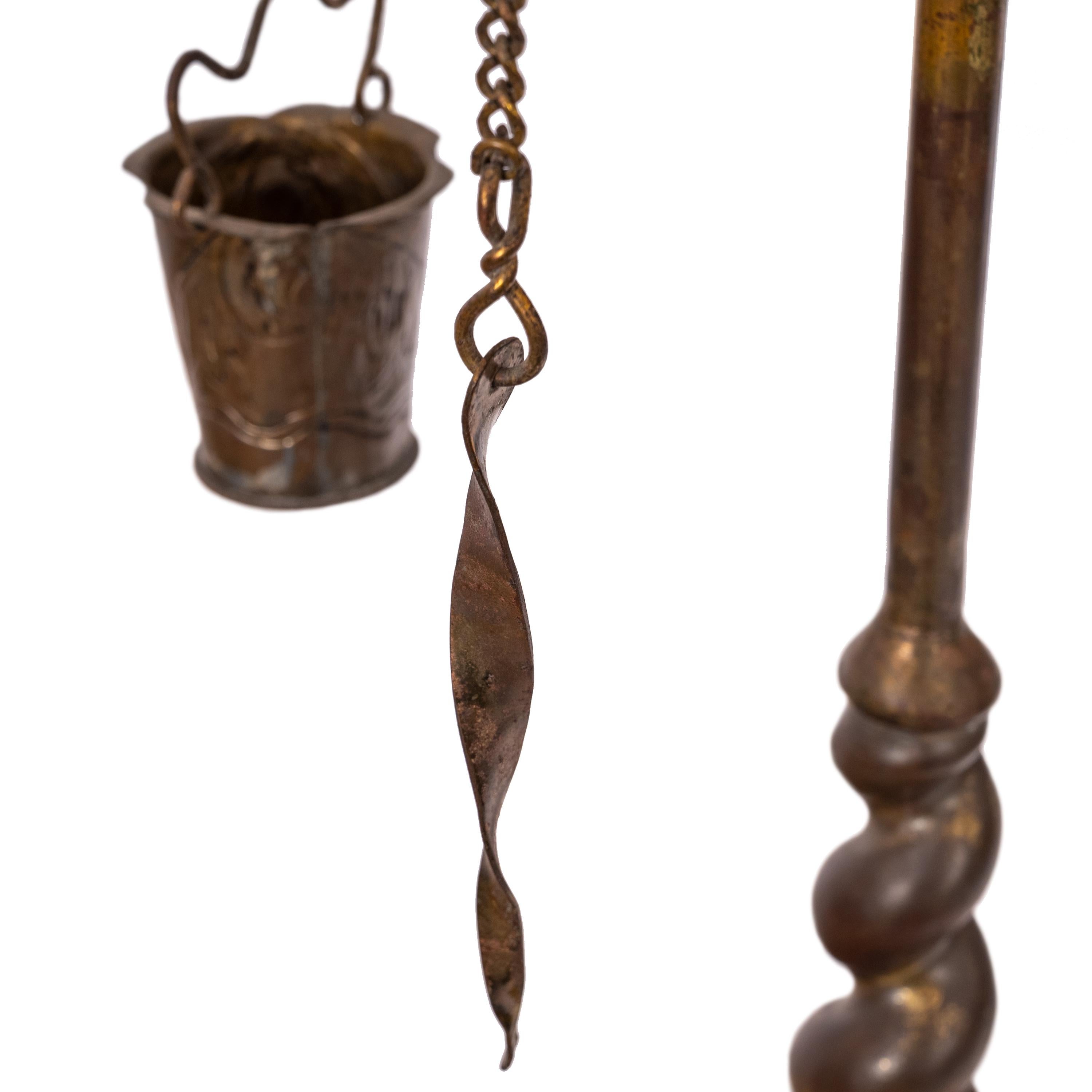 Antique lampe à huile italienne Renaissance en laiton Lucerne Florentine Chatelaine 1880 en vente 1