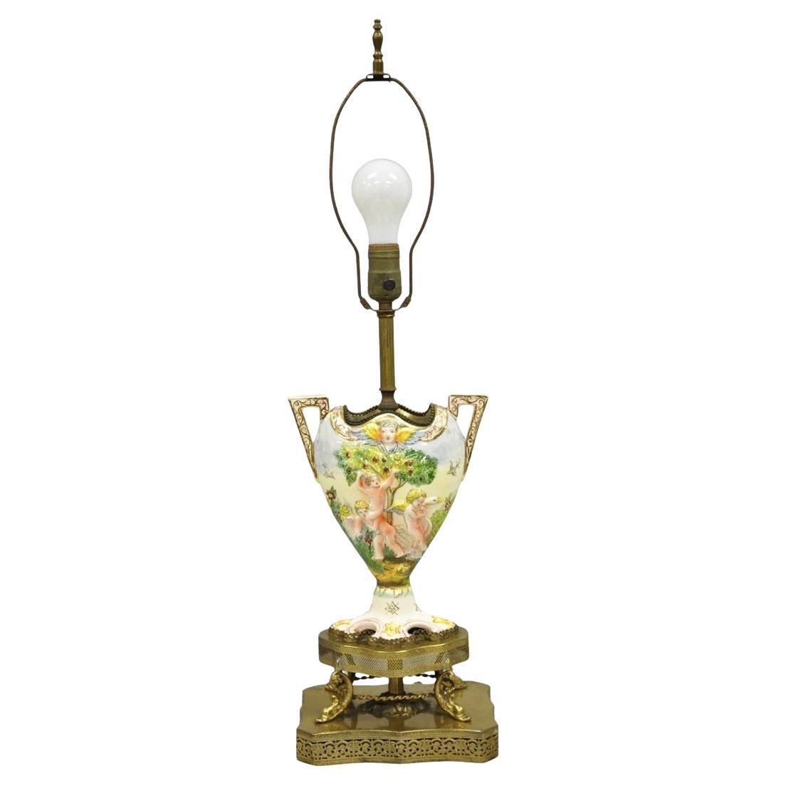 Antiguo Renacimiento Italiano Capodimonte Urna de Porcelana Figural Lámpara de Mesa