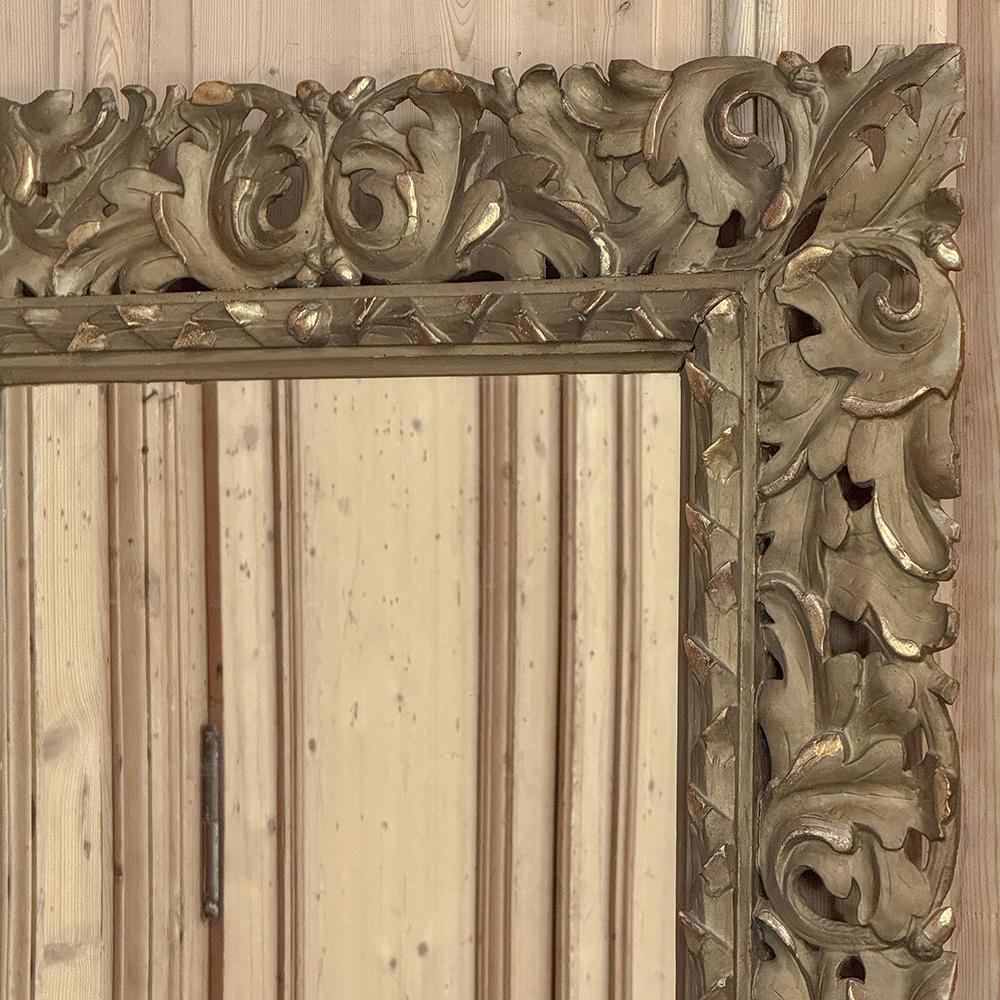 Antique Italian Renaissance Carved Giltwood Wall Mirror For Sale 5