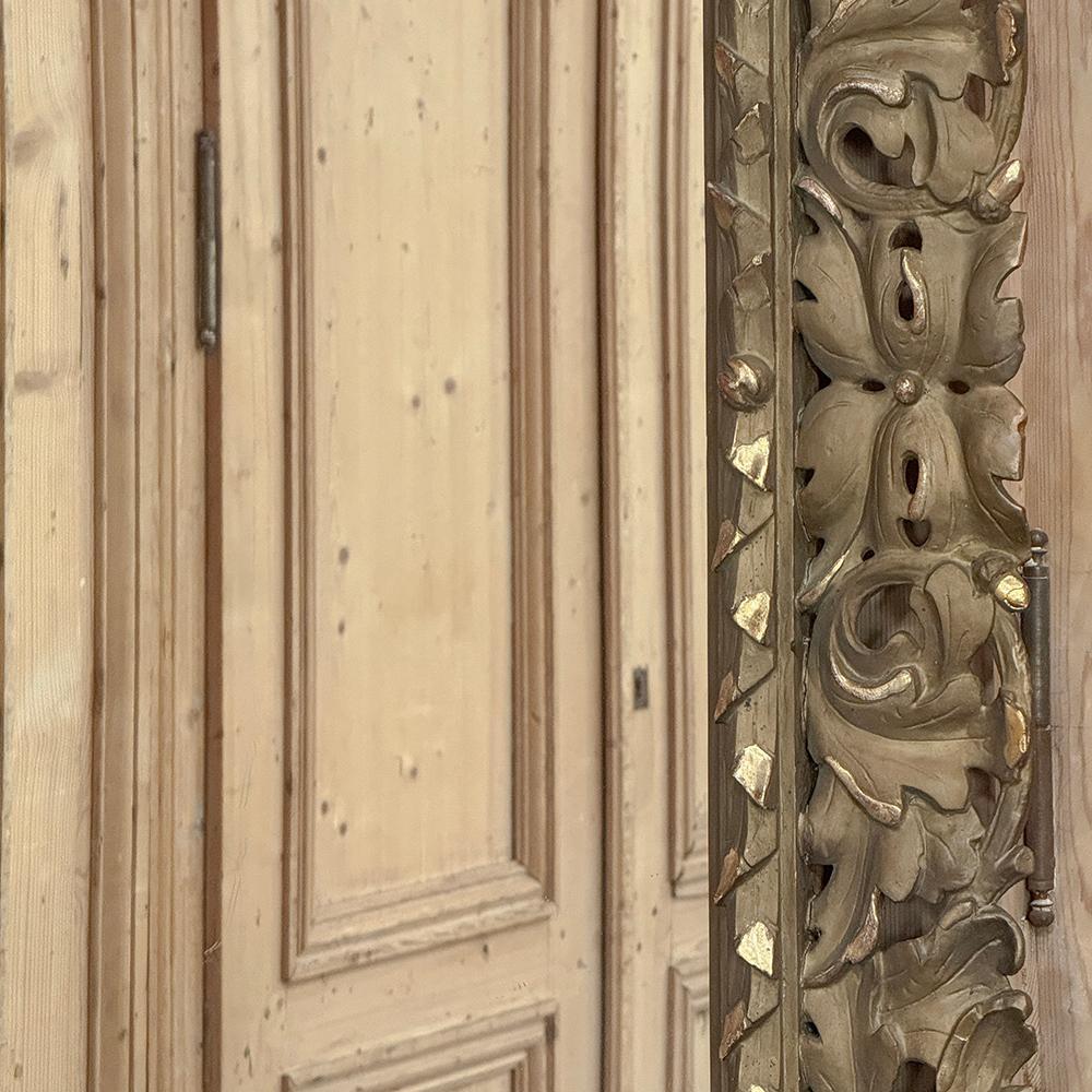 Antique Italian Renaissance Carved Giltwood Wall Mirror For Sale 6