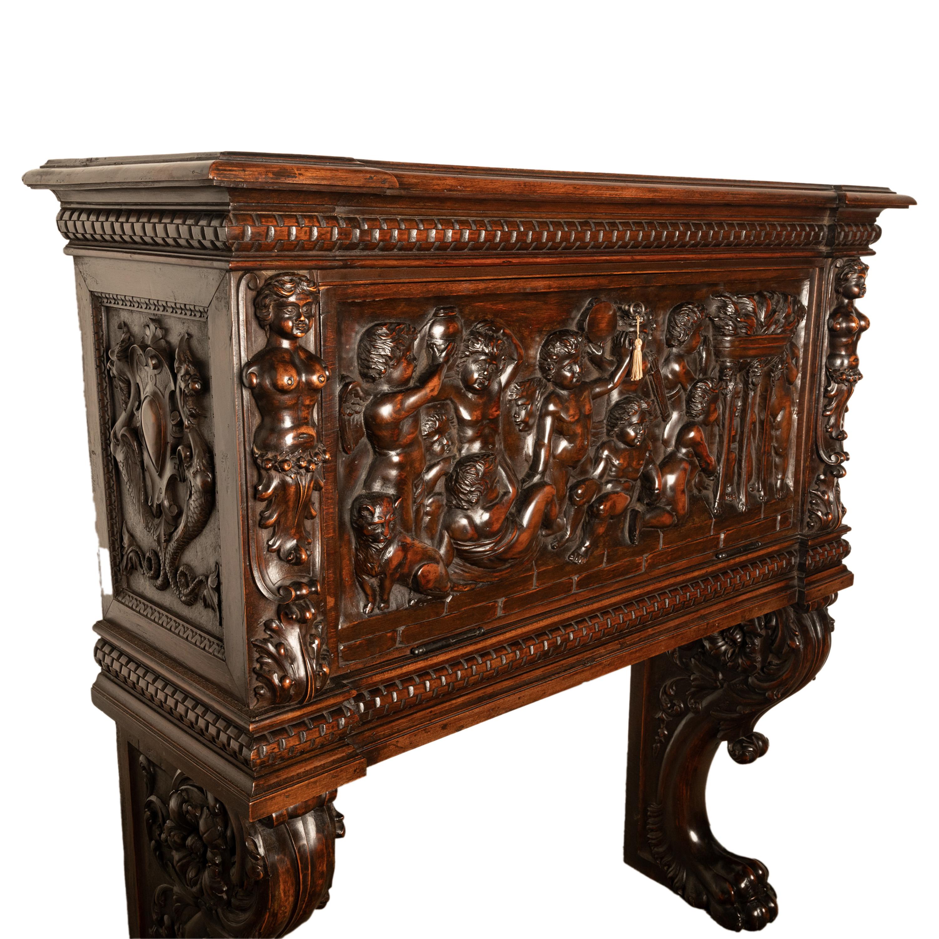 Ancienne Renaissance Italienne Sculptée Armoire à Vins Coffre Stand Chérubins 1880 en vente 3