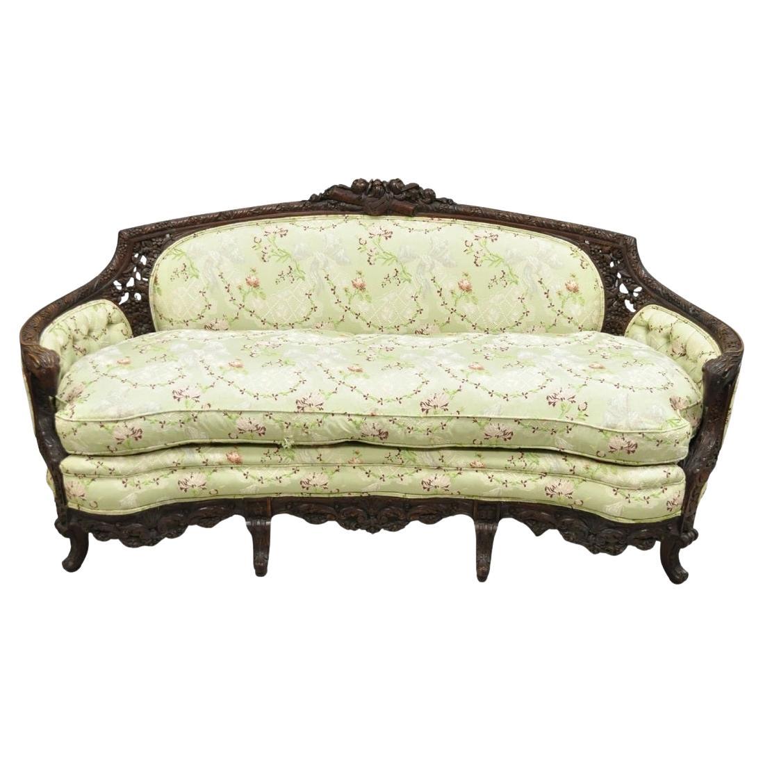 Antique Renaissance italienne sculptée en noyer française victorienne canapé tête de bélier vert en vente