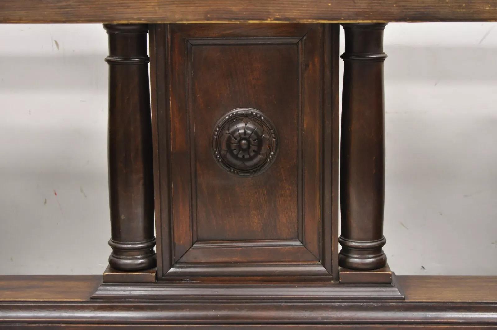 Antike italienische Renaissance geschnitzt Nussbaum Hairy Paw Foot Desk Konsole Tisch Base im Zustand „Gut“ im Angebot in Philadelphia, PA