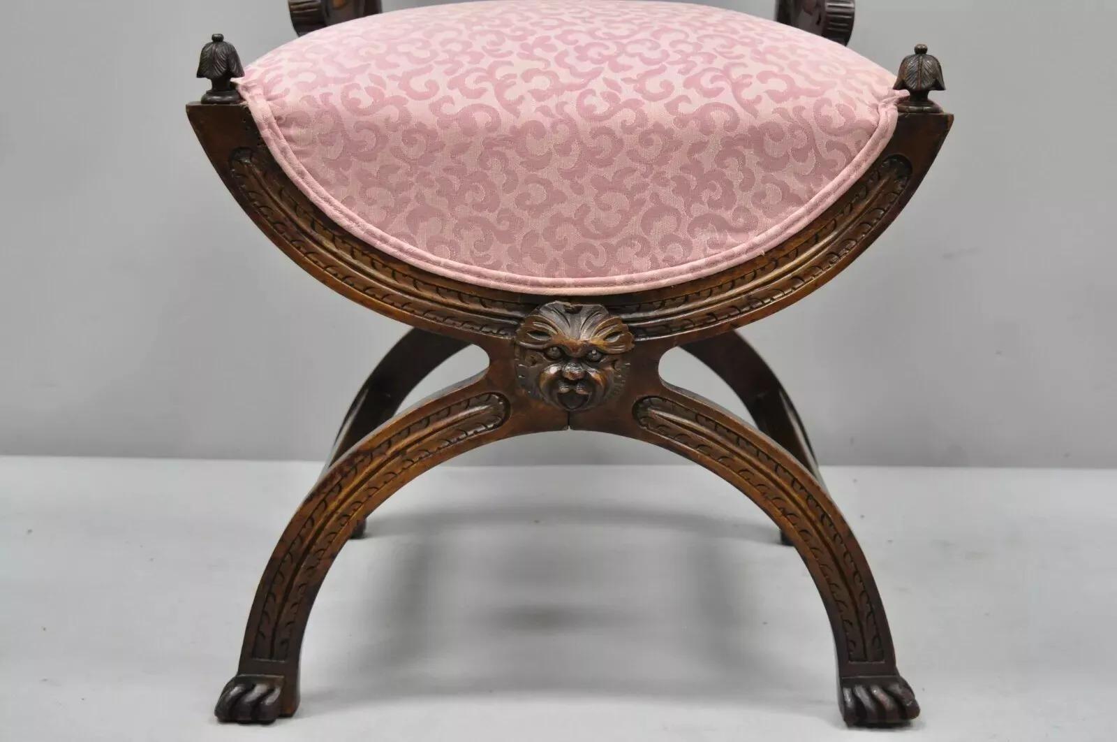 Antique Italian Renaissance Carved Walnut Northwind Face Curule Side Chair In Good Condition For Sale In Philadelphia, PA